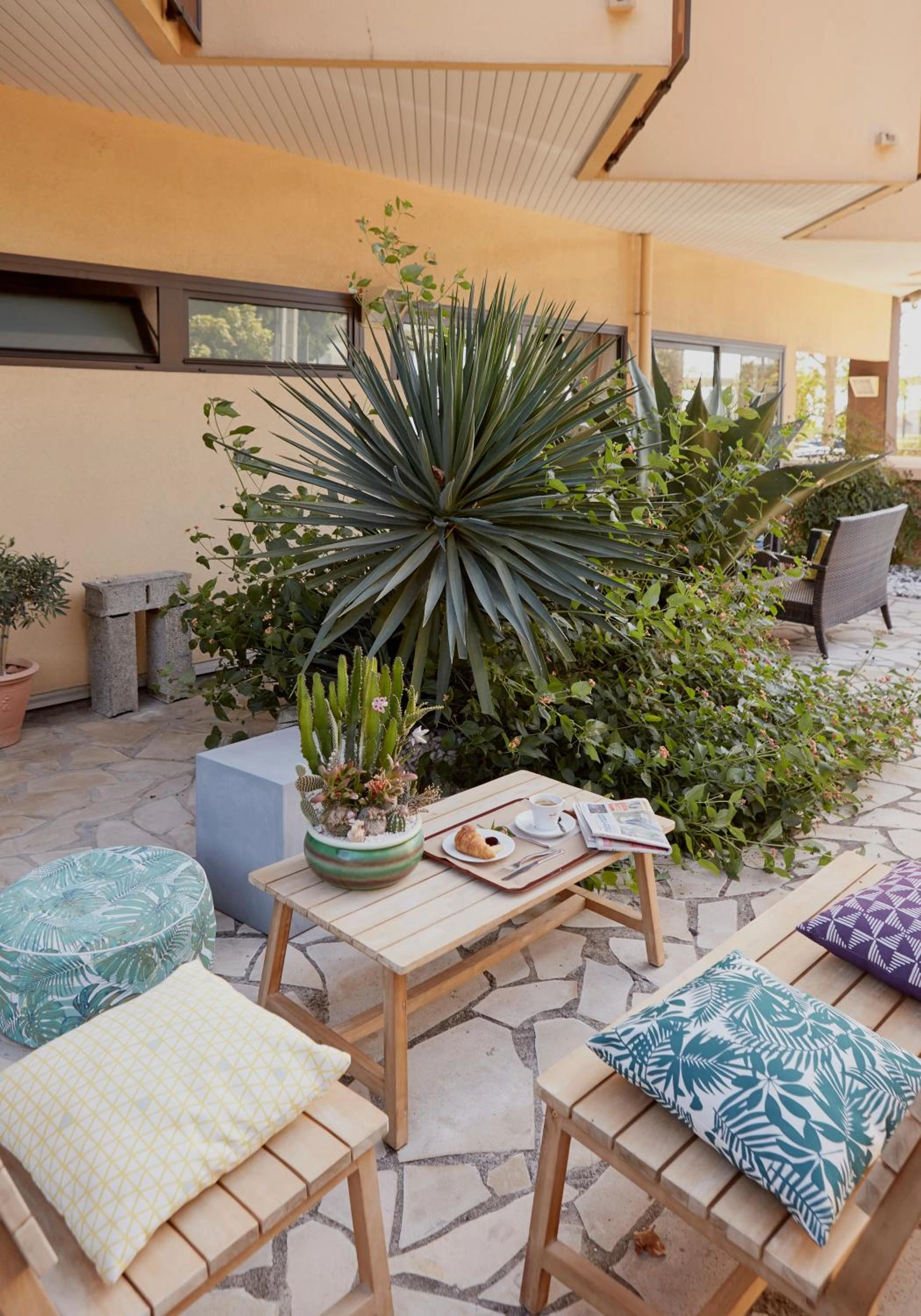 Lieu convivial pour un séminaire d'entreprise à Hôtel Le Collier - Antibes - En savoir plus 