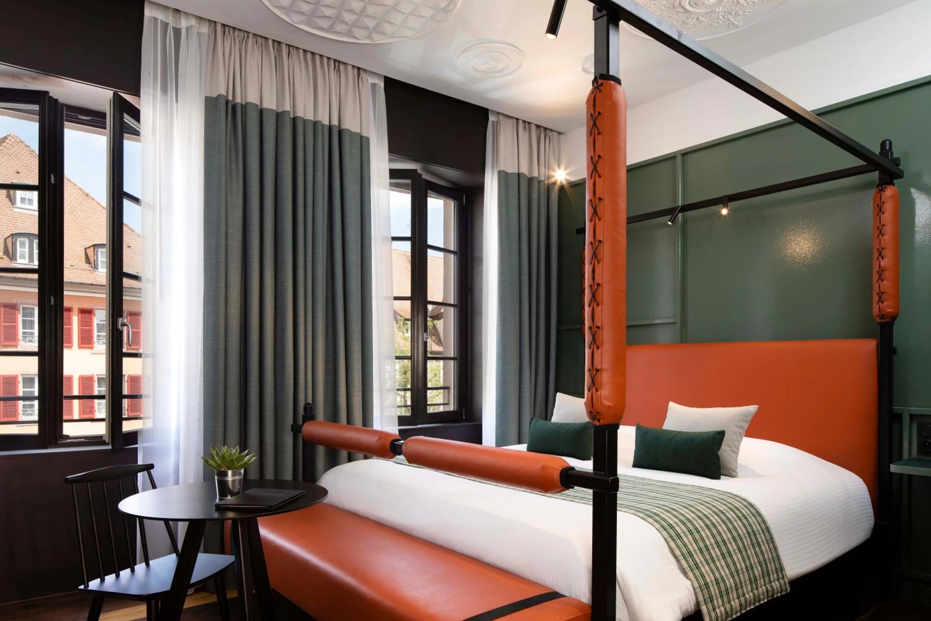 Chambre disponible pour un séminaire d'entreprise à Hotel Le Colombier - Colmar