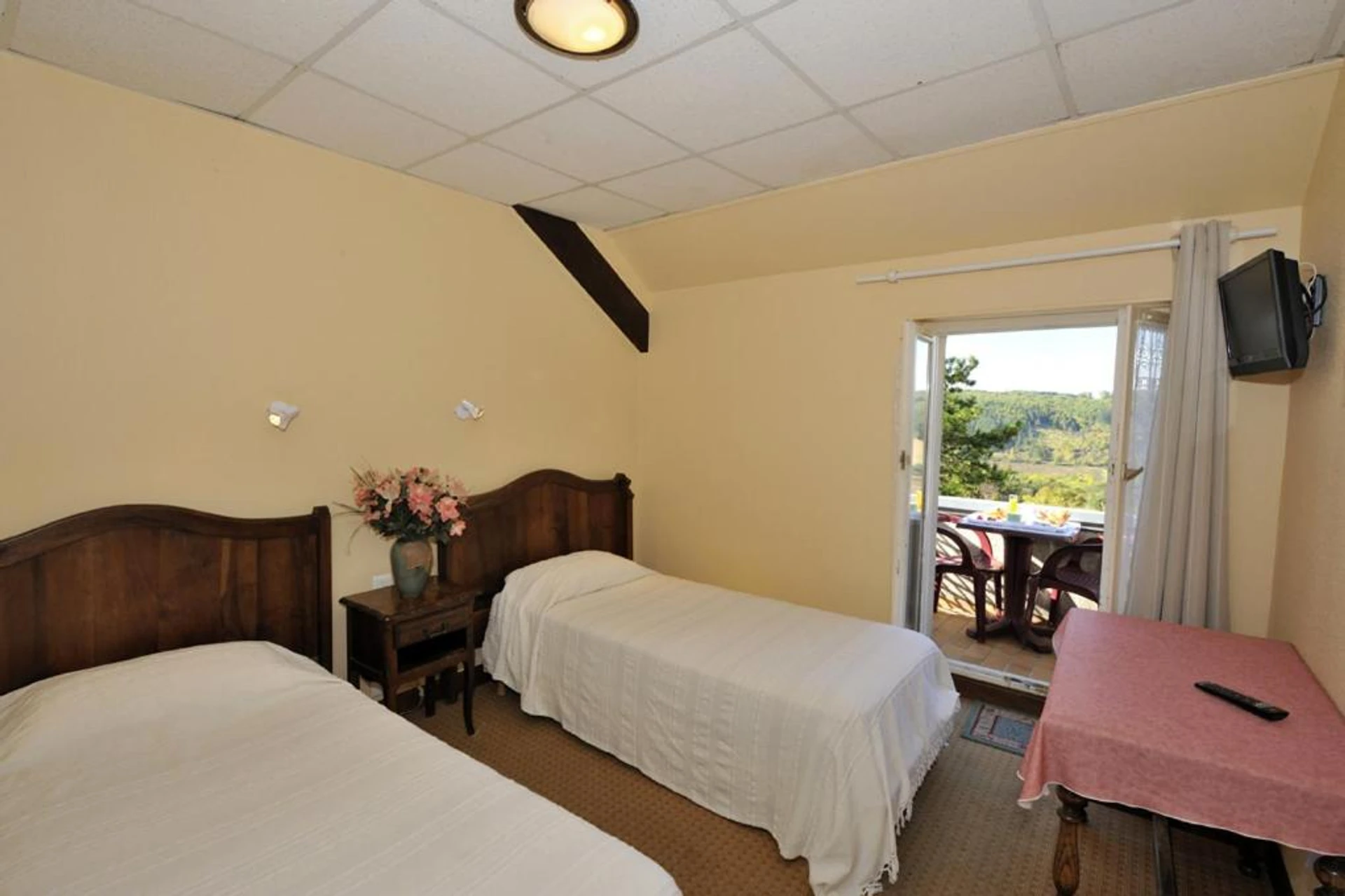 Chambre disponible pour un séminaire d'entreprise à Le Compostelle - Vézelay