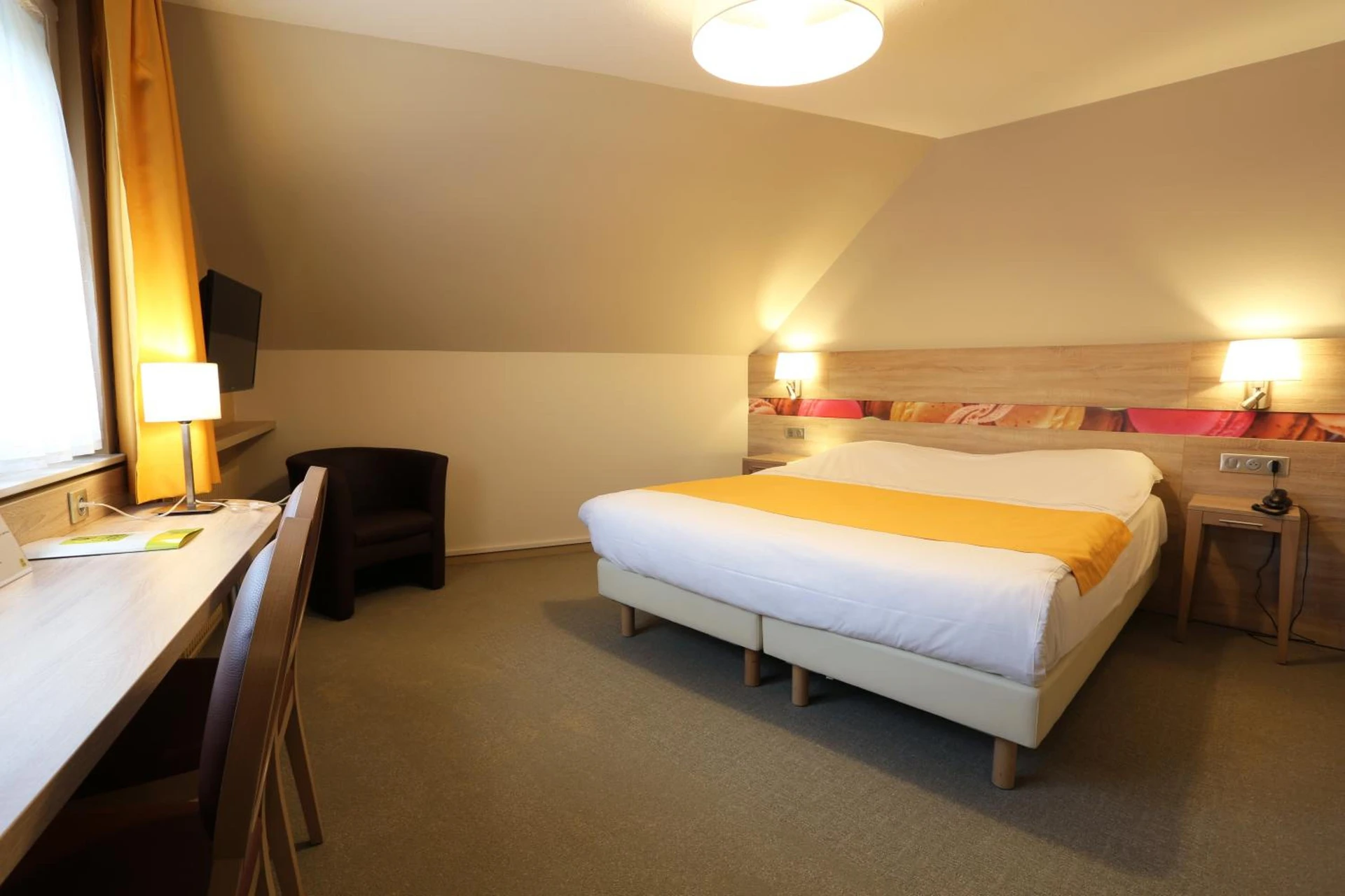 Chambre disponible pour un séminaire d'entreprise à Hotel Restaurant Le Coquelicot - Burnhaupt-le-Haut