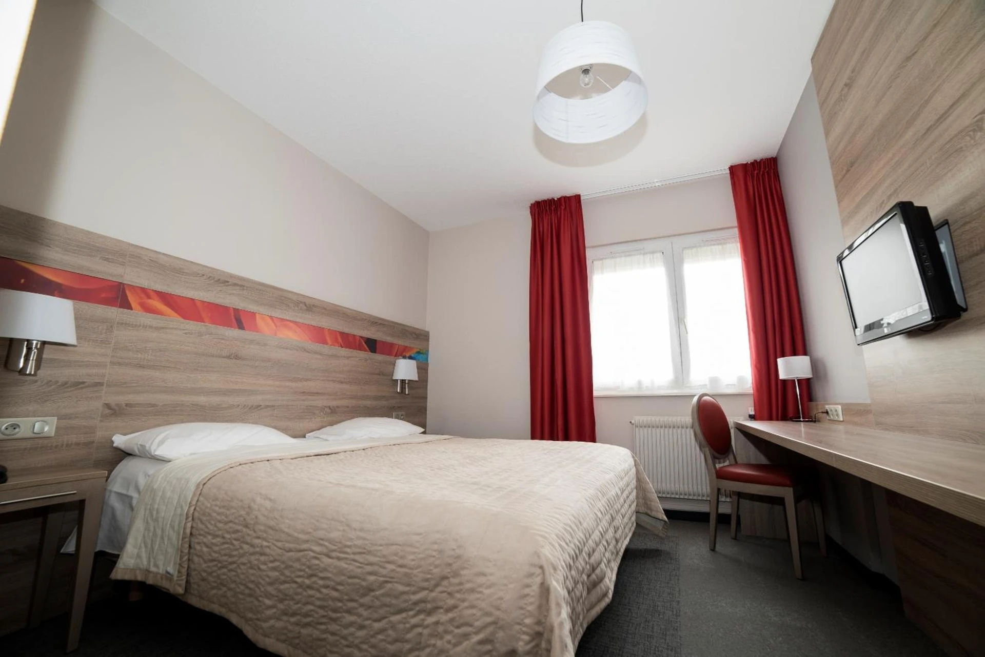 Chambre disponible pour un séminaire d'entreprise à Hotel Restaurant Le Coquelicot - Burnhaupt-le-Haut