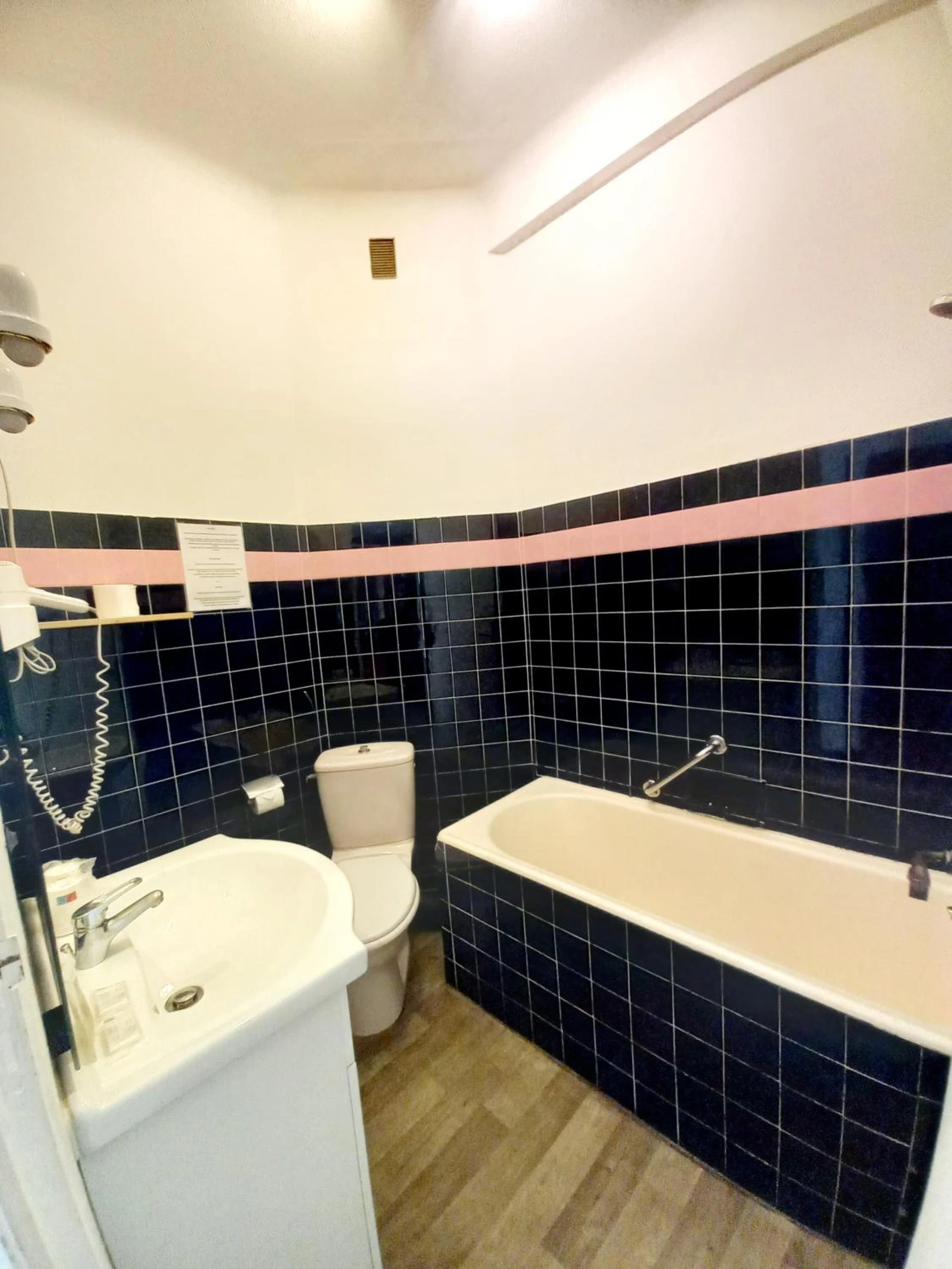 Organiser un séminaire d'entreprise : Hotel Restaurant Le Costabonne à prats-de-mollo-la-preste