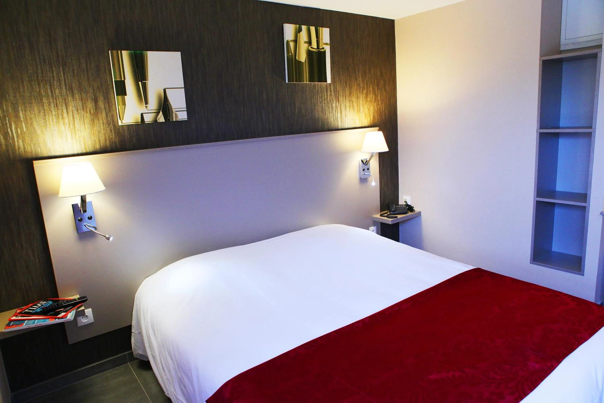 Chambre disponible pour un séminaire d'entreprise à Hotel Le Coudon - La Farlède