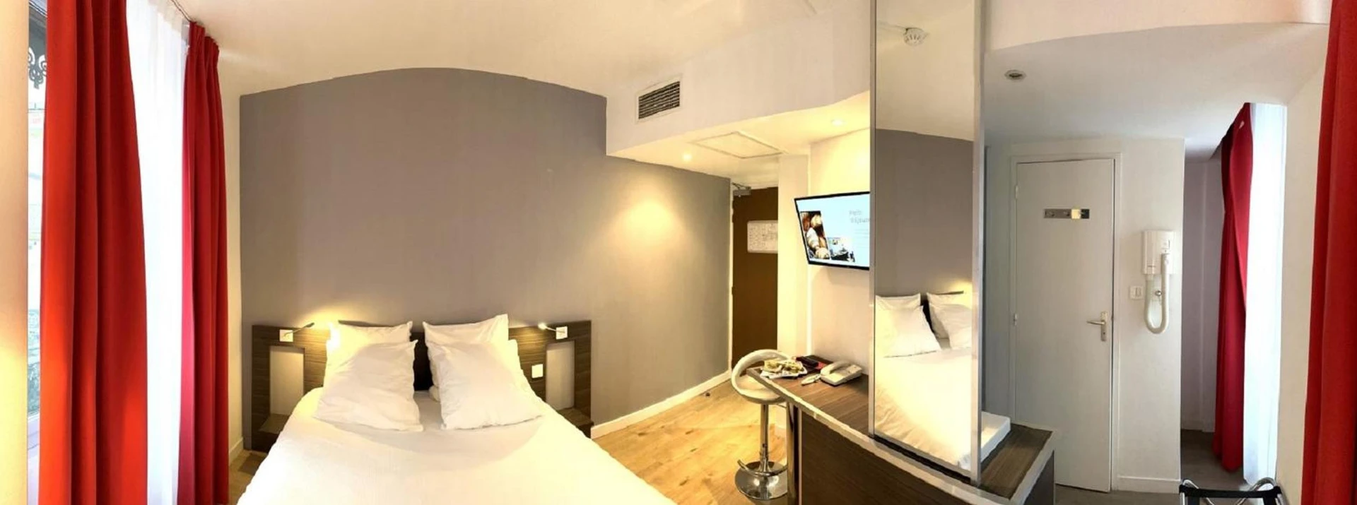 Ambiance de travail pour séminaire d'entreprise à Hôtel Le Cousture - Toulouse