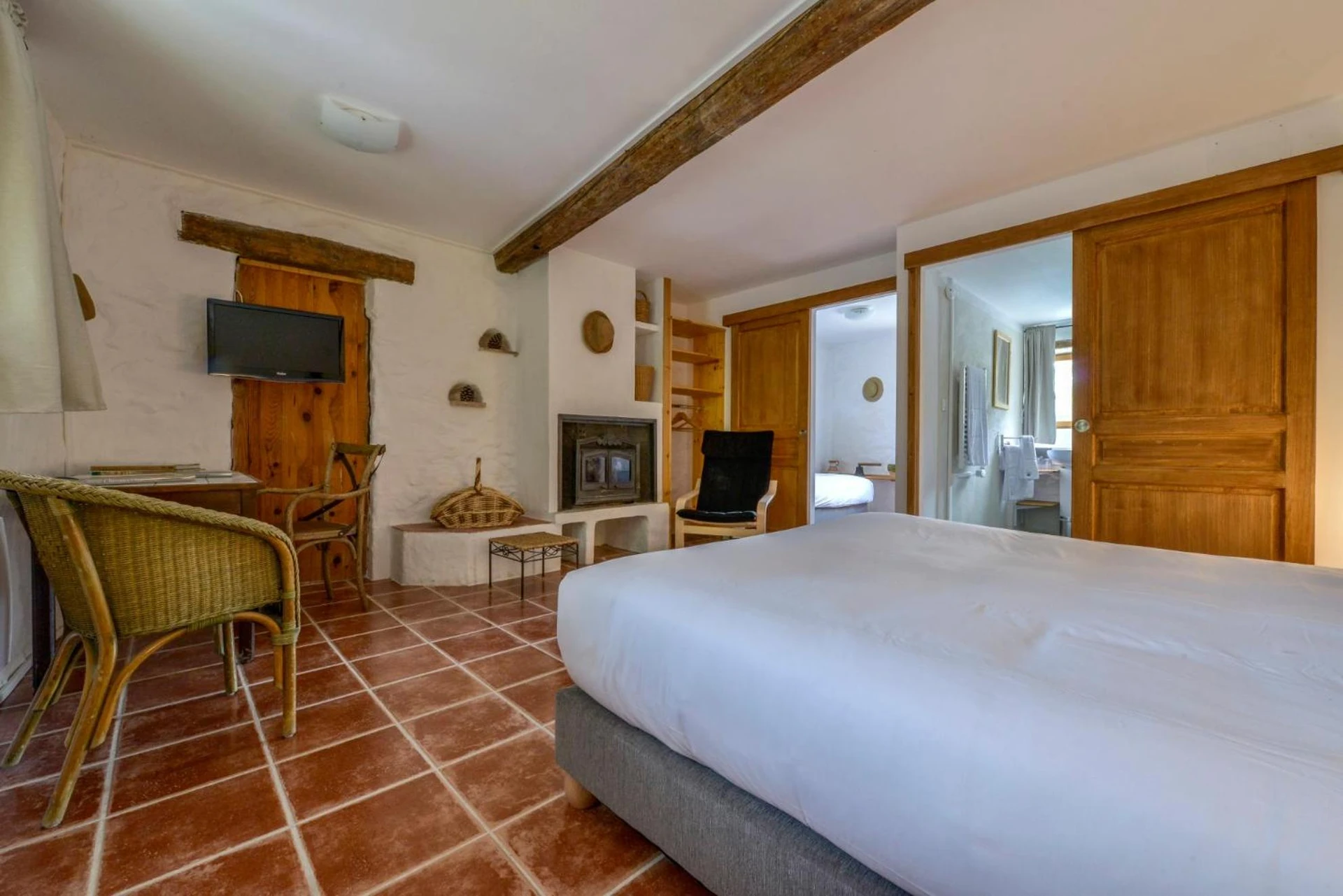 Chambre disponible pour un séminaire d'entreprise à Domaine De Fraisse - Leuc