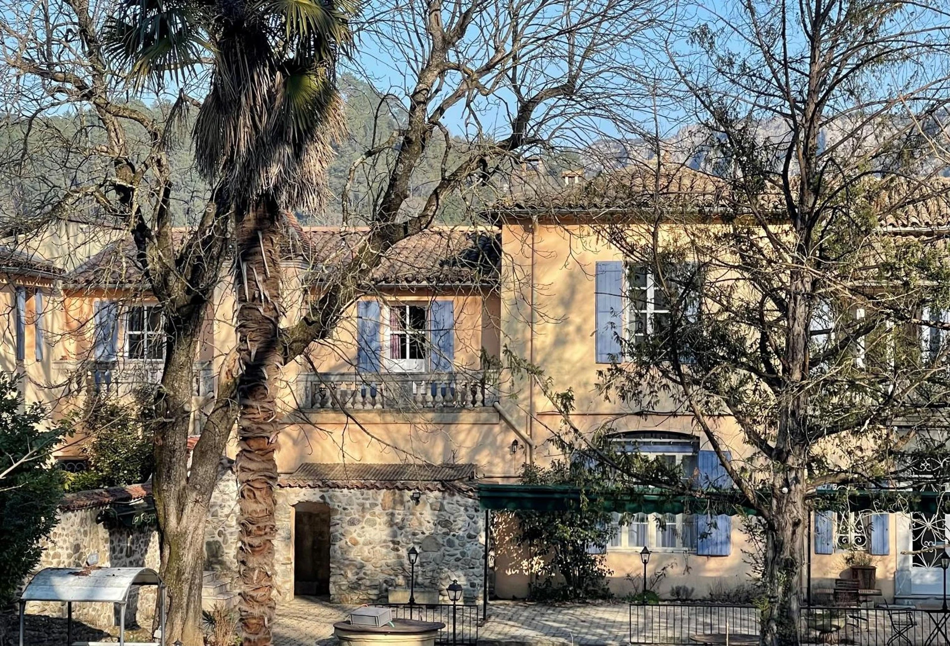 Organiser un séminaire d'entreprise : Logis Hotel Restaurant Le Domaine de la Régalière à anduze