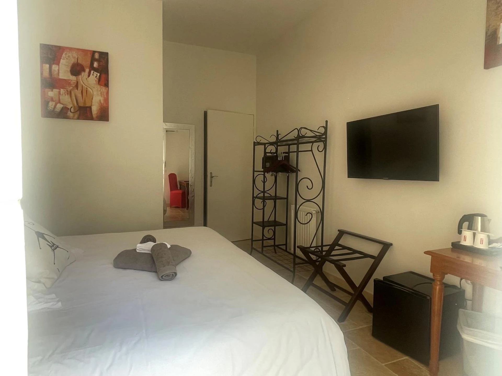 Chambre disponible pour un séminaire d'entreprise à Logis Hotel Restaurant Le Domaine de la Régalière - Anduze