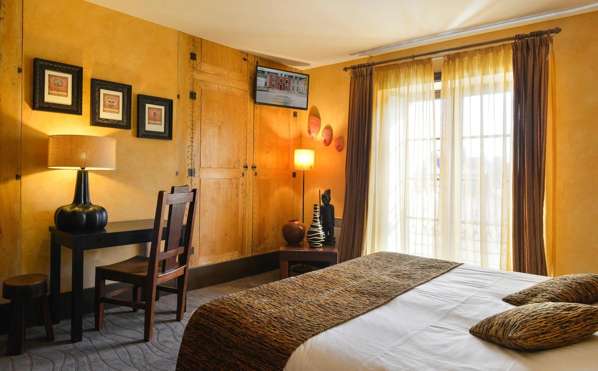 Chambre disponible pour un séminaire d'entreprise à Hôtel & Spa du Domaine des Thômeaux, The Originals Relais - Mosnes