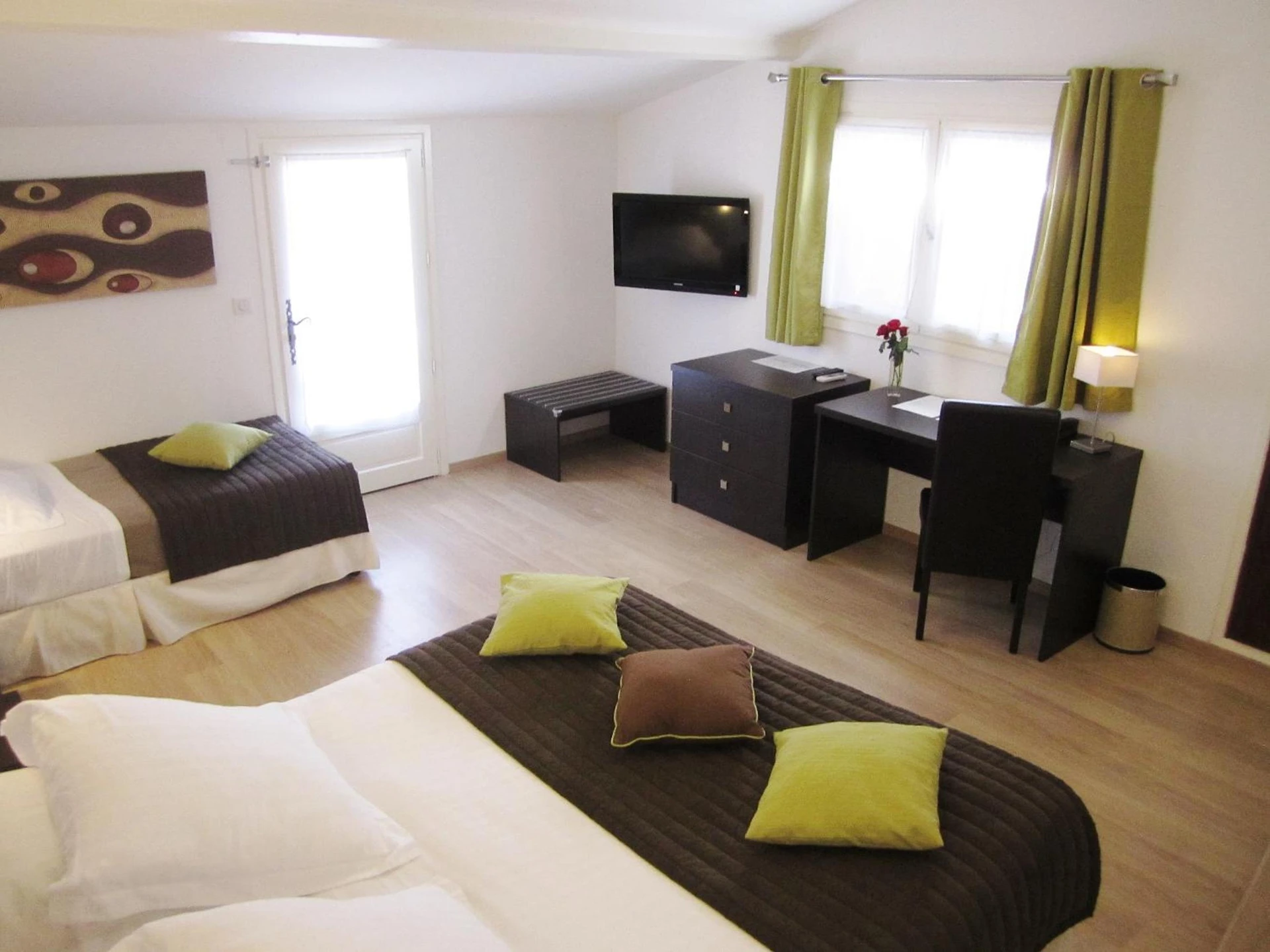 Magnifique chambre pour un séminaire d'entreprise à Domaine du Lac - Teritoria - Flassans-sur-Issole