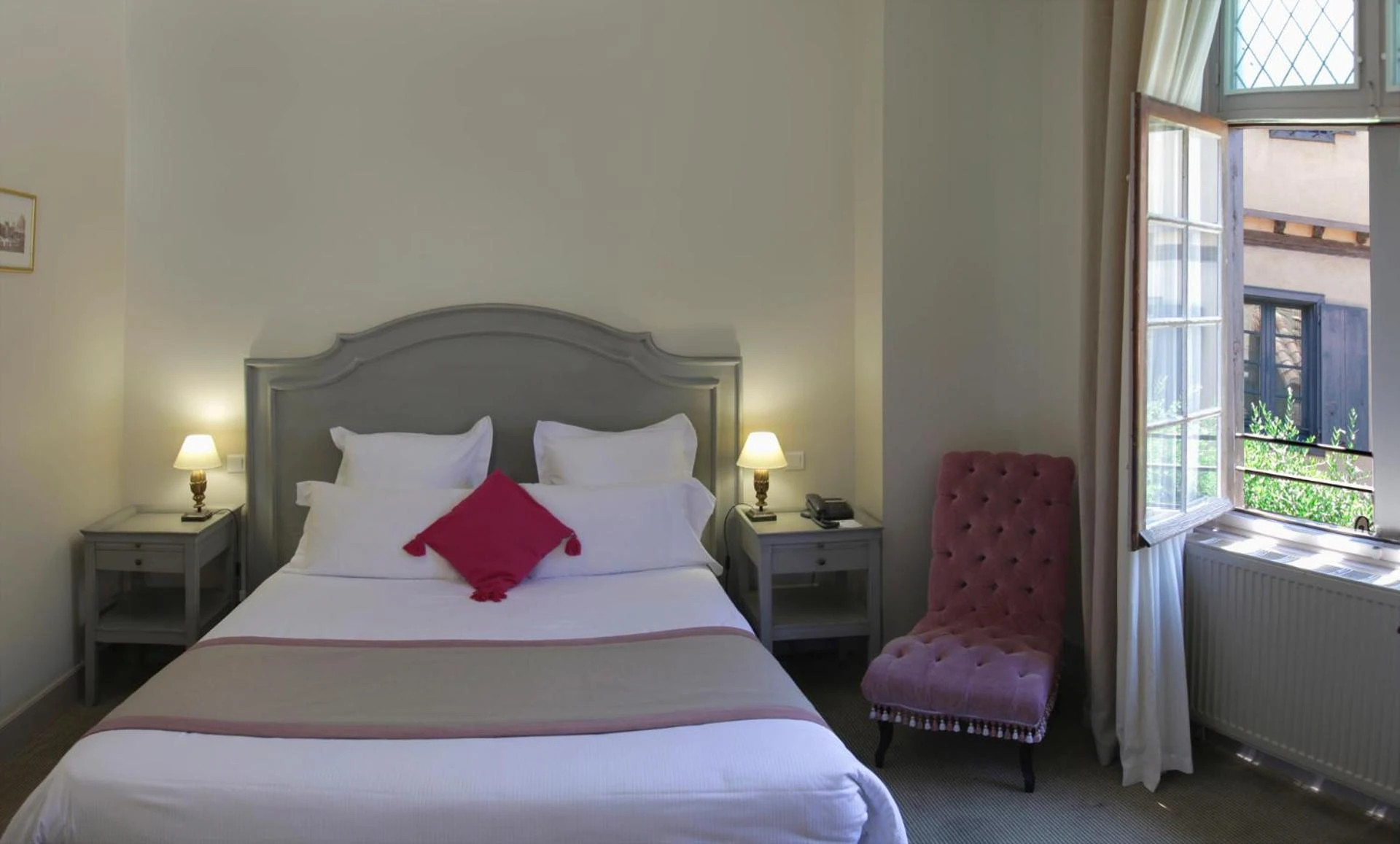 Magnifique chambre pour un séminaire d'entreprise à Hôtel Le Donjon - Cœur de La Cité Médiévale - Carcassonne