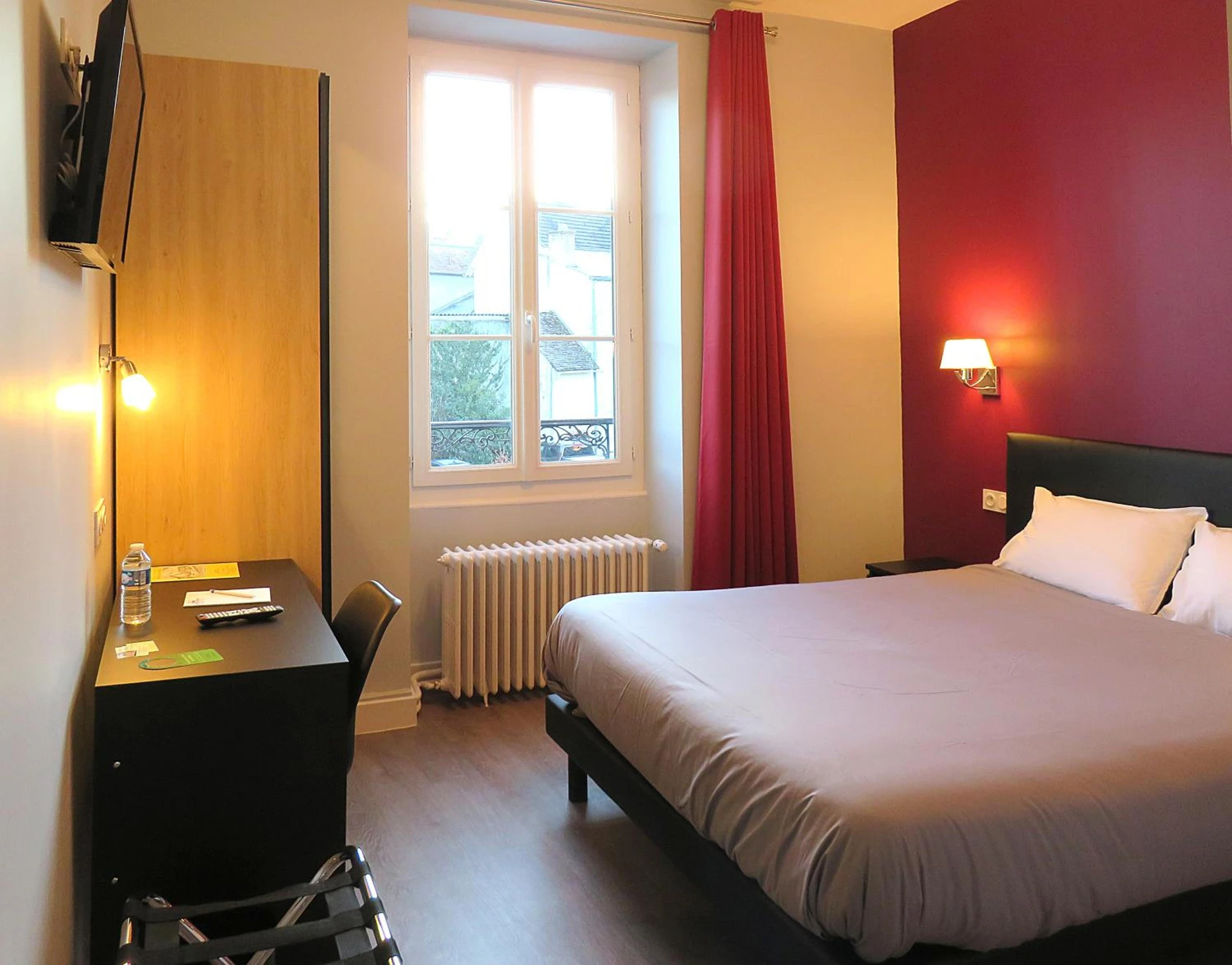 Organiser un séminaire d'entreprise : Hôtel Le Dormeux à mehun-sur-yevre
