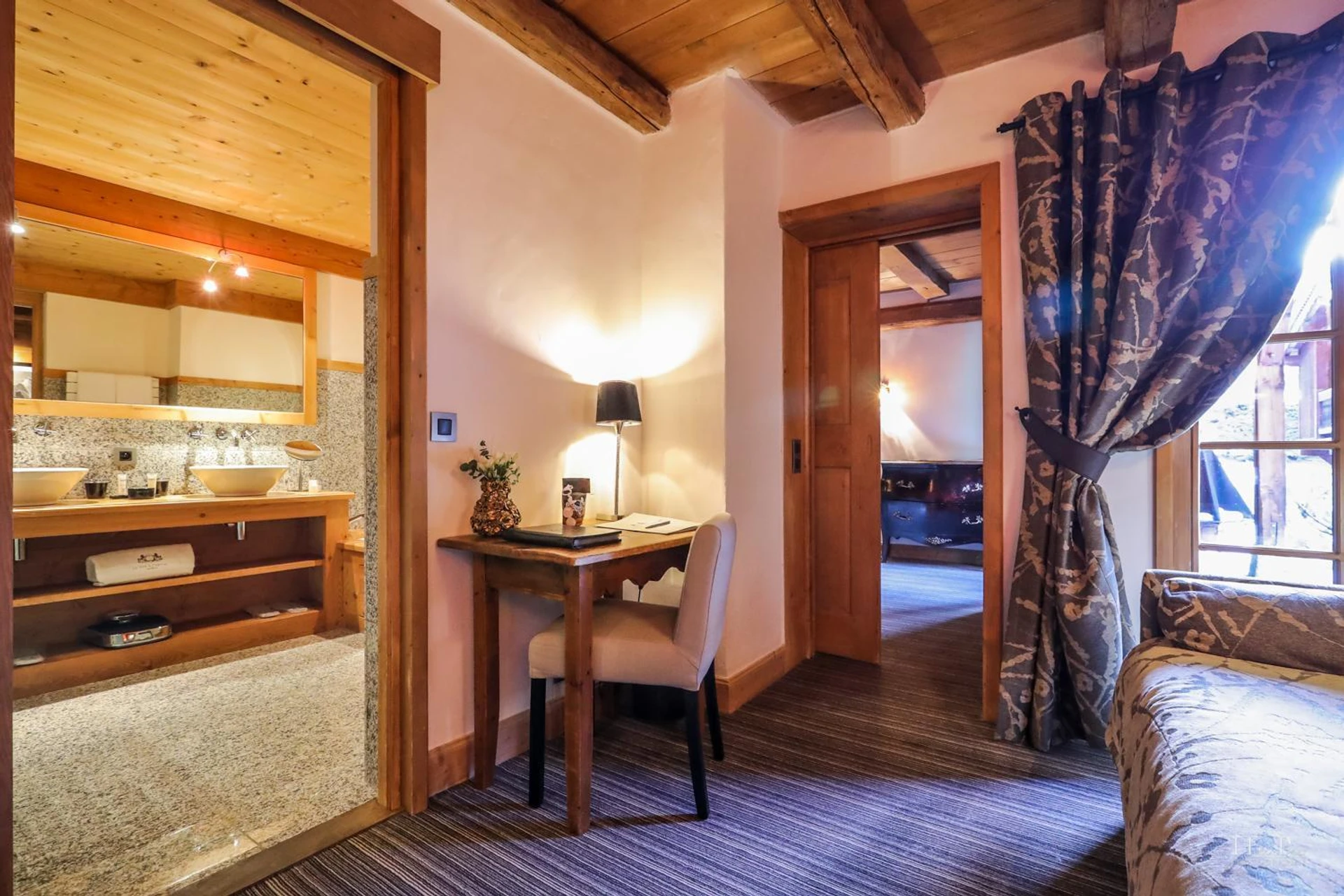 Magnifique chambre pour un séminaire d'entreprise à Fer à Cheval - Megève