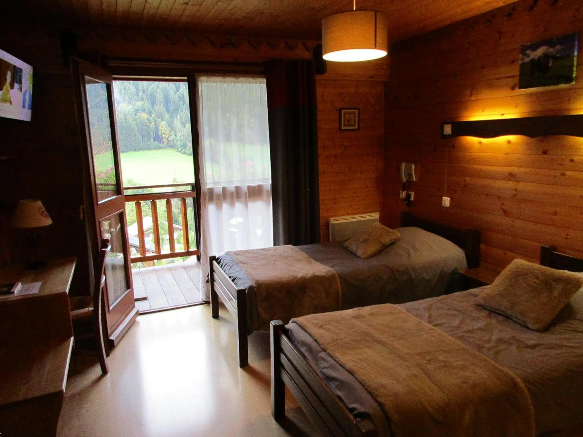 Organiser un séminaire d'entreprise : Hotel Le Ferraillon à abondance