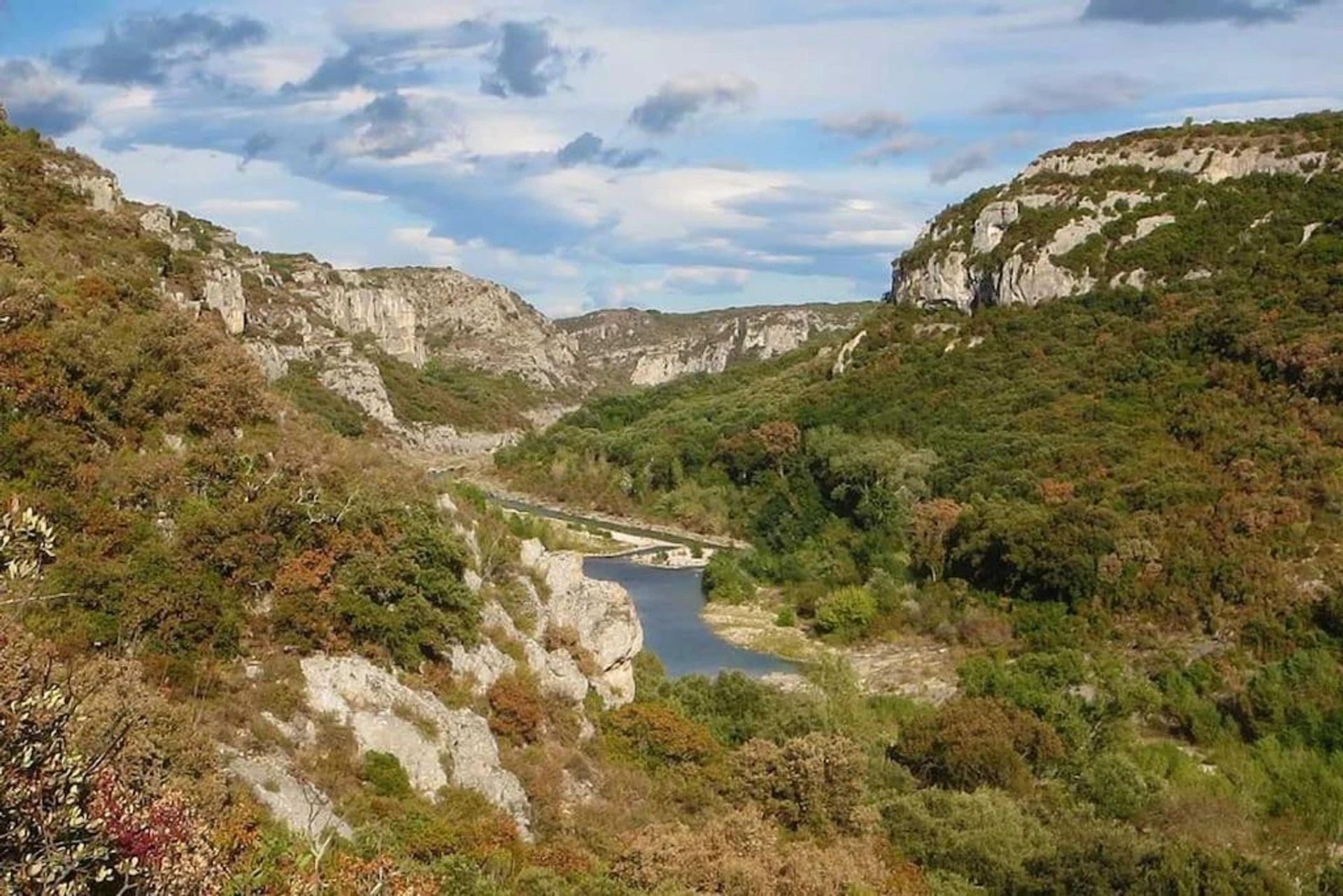Organiser un séminaire d'entreprise : Maison cœur de village 300 m des gorges du gardon à collias