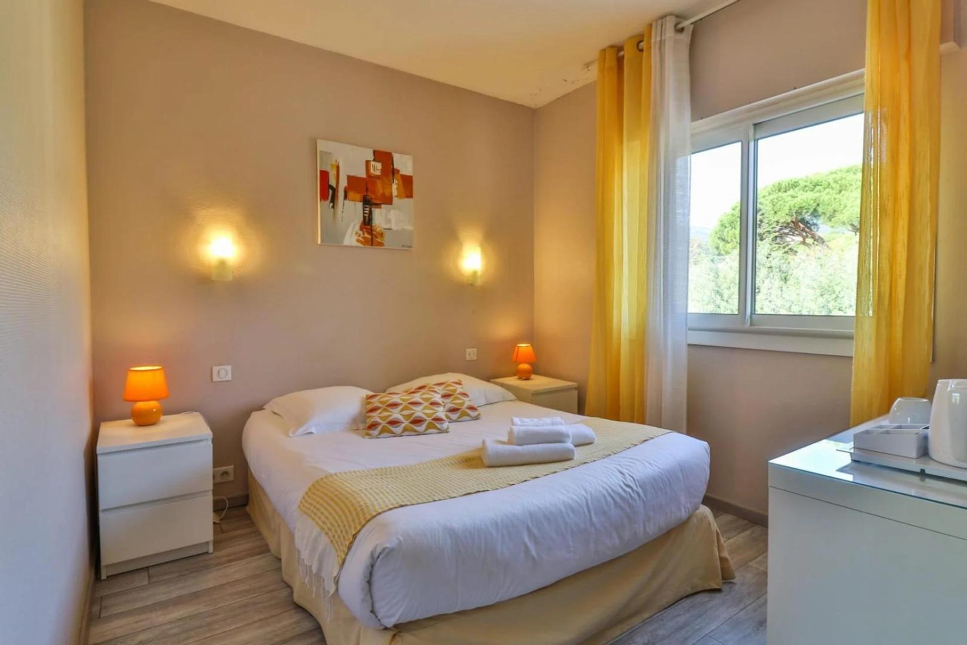Magnifique chambre pour un séminaire d'entreprise à Hotel Le Golfe Bleu - Cavalaire-sur-Mer