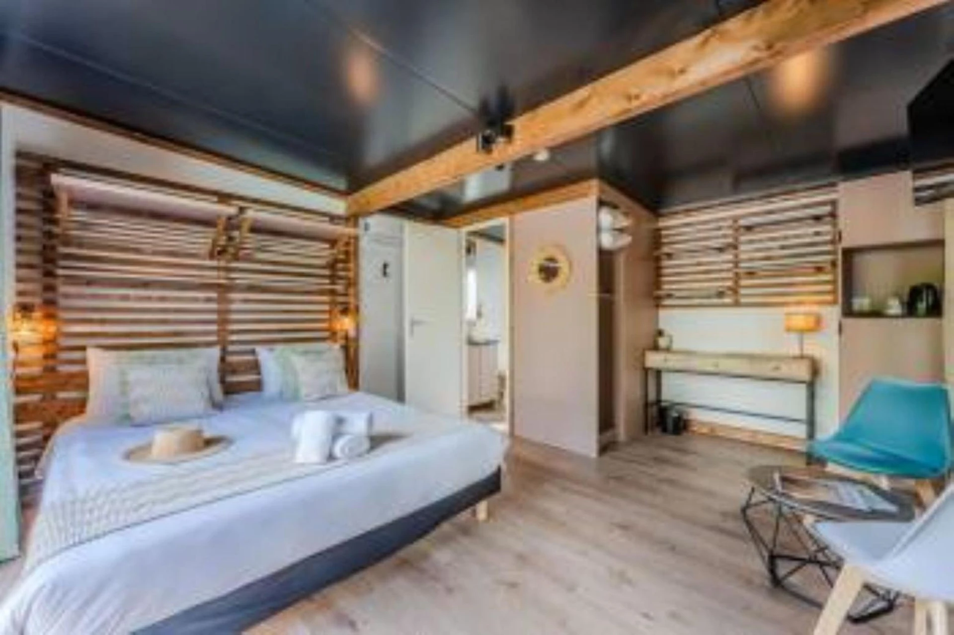 Chambre disponible pour un séminaire d'entreprise à Hôtel Le Grain de Sable - Arès