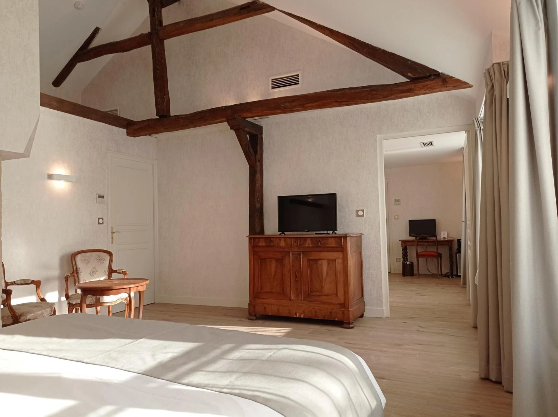 Magnifique chambre pour un séminaire d'entreprise à Hôtel Grand Monarque - Azay-le-Rideau