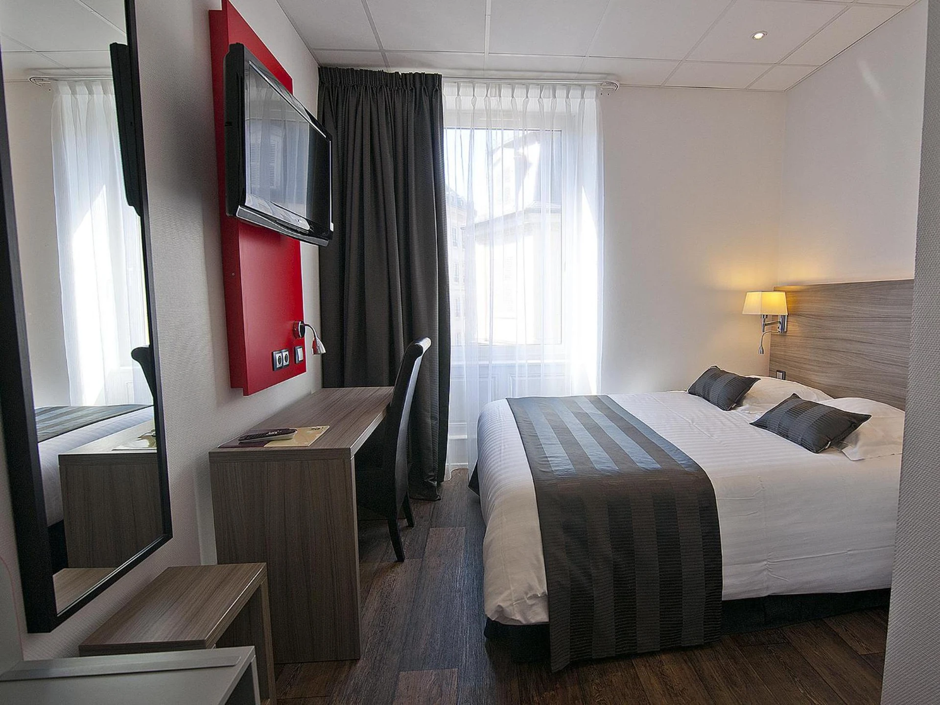 Chambre disponible pour un séminaire d'entreprise à Hôtel le Grillon - Strasbourg