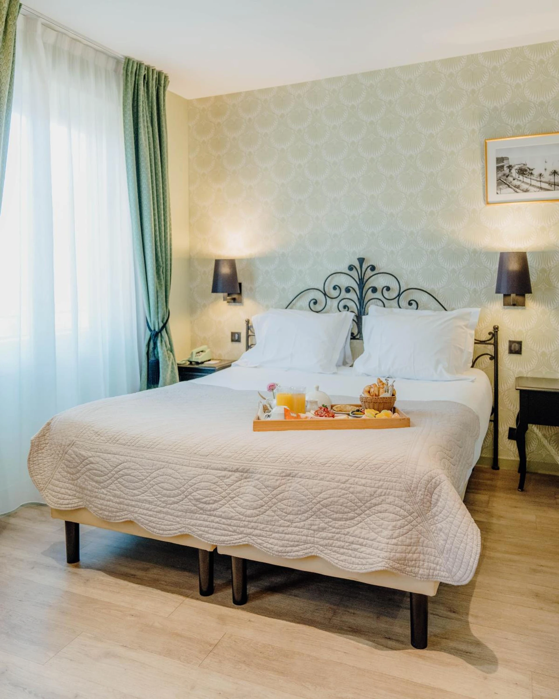 Chambre à Hotel Le Grimaldi by Happyculture - Organiser un séminaire d'entreprise à Nice