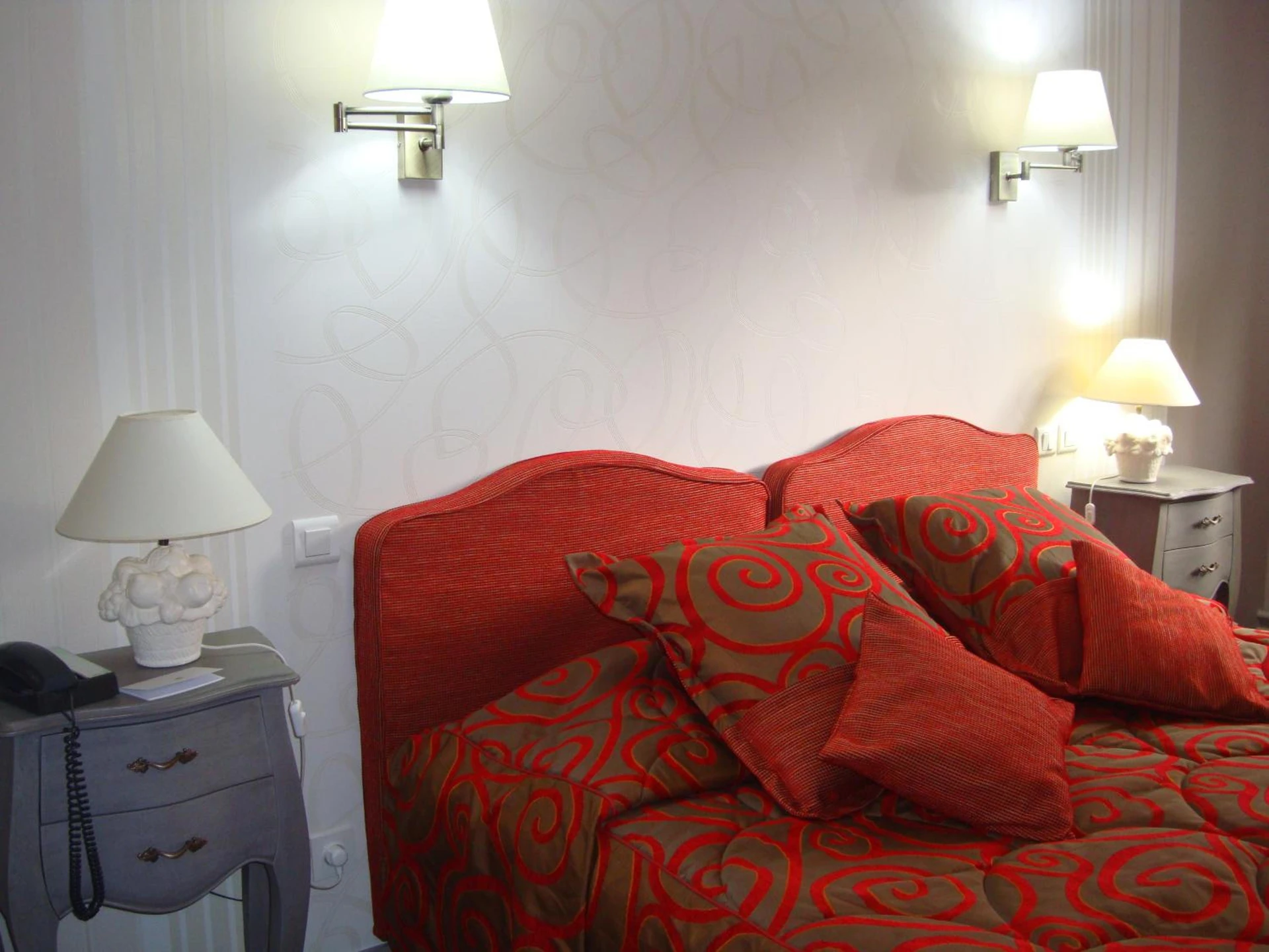 Chambre disponible pour un séminaire d'entreprise à Hôtel Le Gue Du Holme - Saint-Quentin-sur-le-Homme