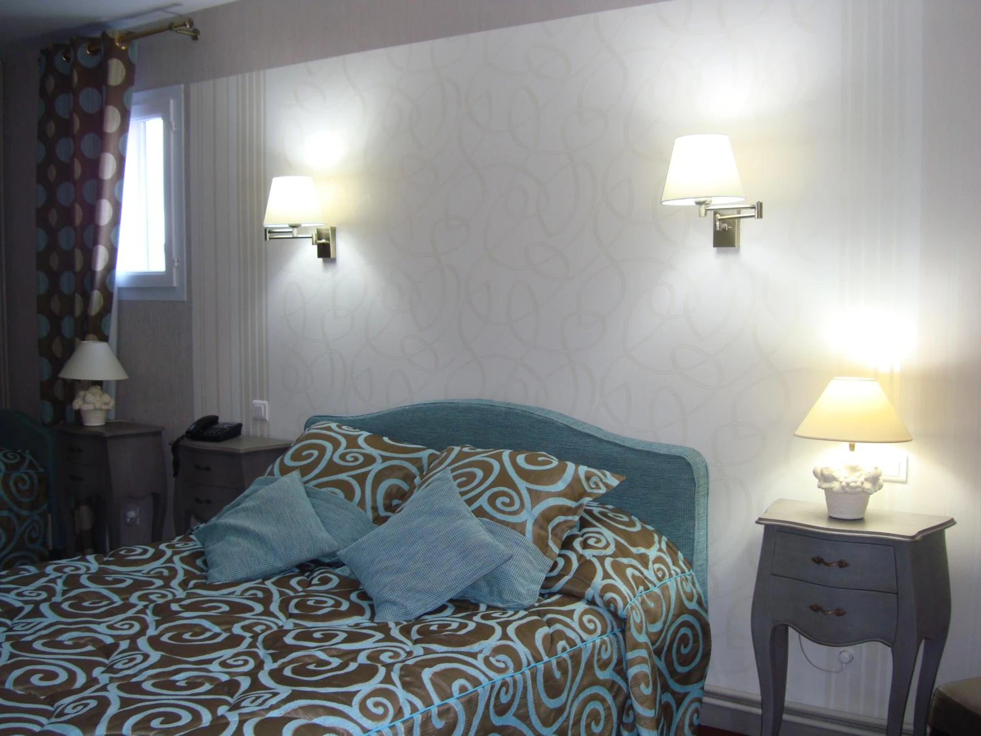 Chambre disponible pour un séminaire d'entreprise à Hôtel Le Gue Du Holme - Saint-Quentin-sur-le-Homme