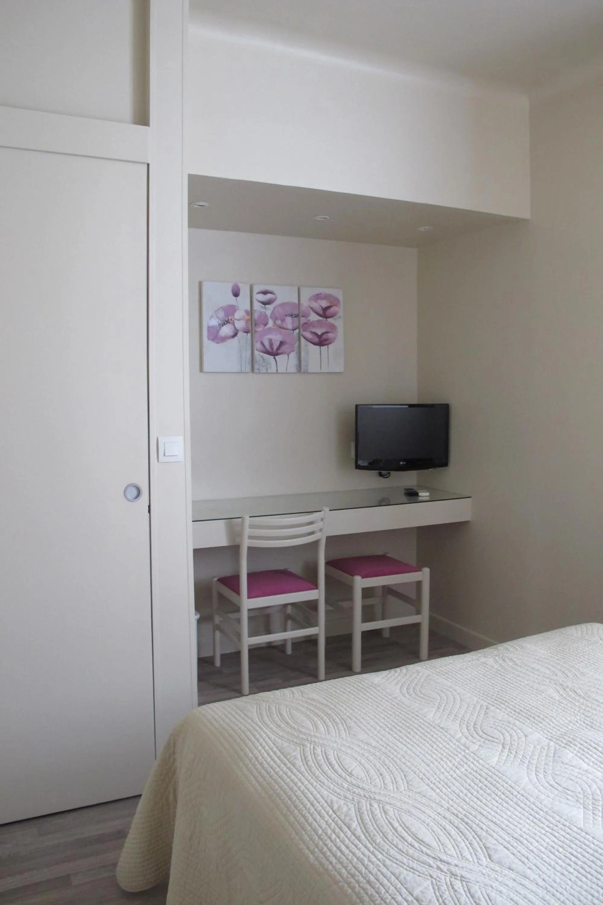 Chambre disponible pour un séminaire d'entreprise à Hotel Le Havre Bleu - Beaulieu-sur-Mer