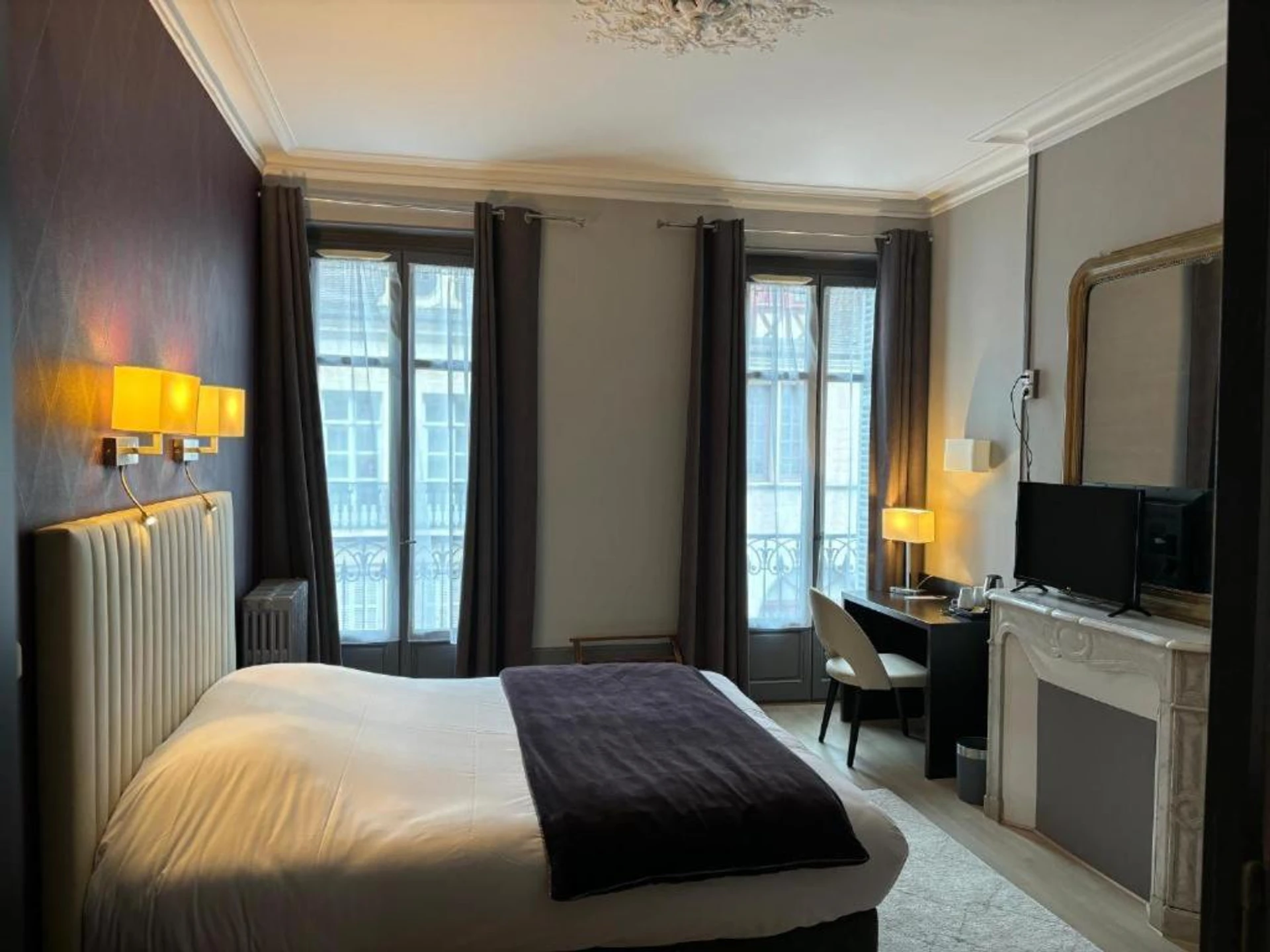 Chambre à Hotel Le Jacquemart - Organiser un séminaire d'entreprise à Dijon