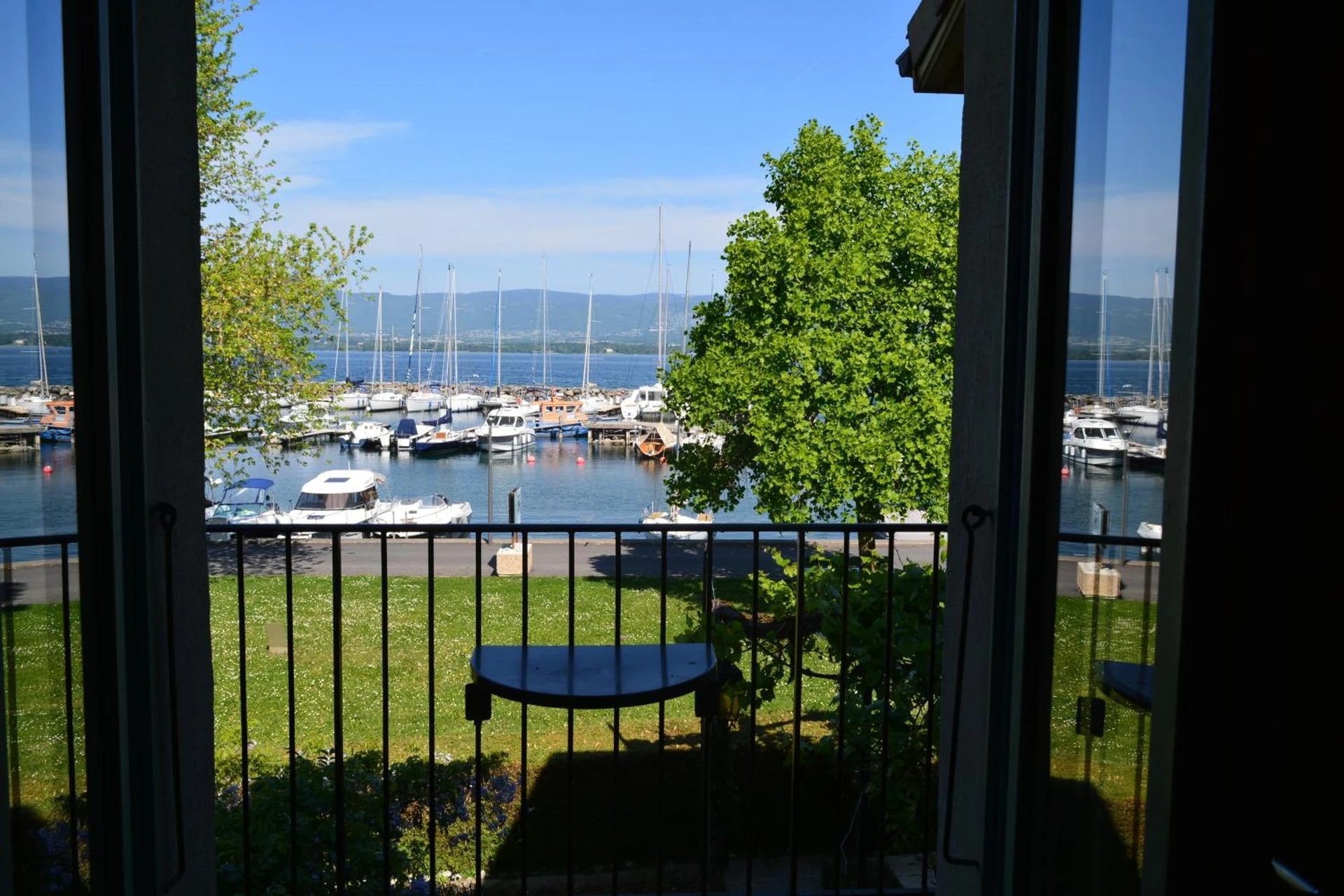 Ambiance de travail pour séminaire d'entreprise à Hôtel Le Jules Verne - Yvoire