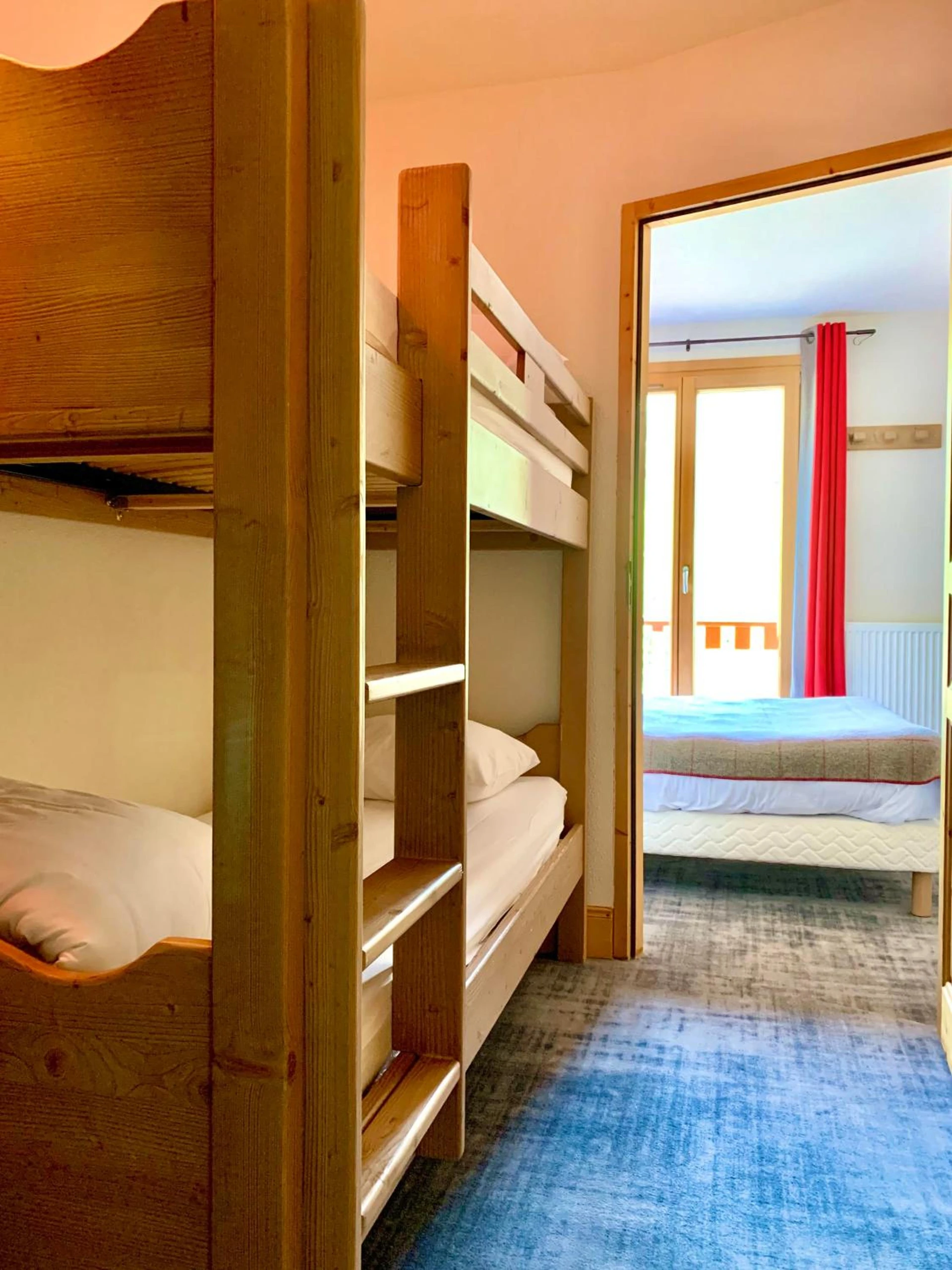 Chambre disponible pour un séminaire d'entreprise à Hotel Lac Bleu 1650 - Saint-François-Longchamp