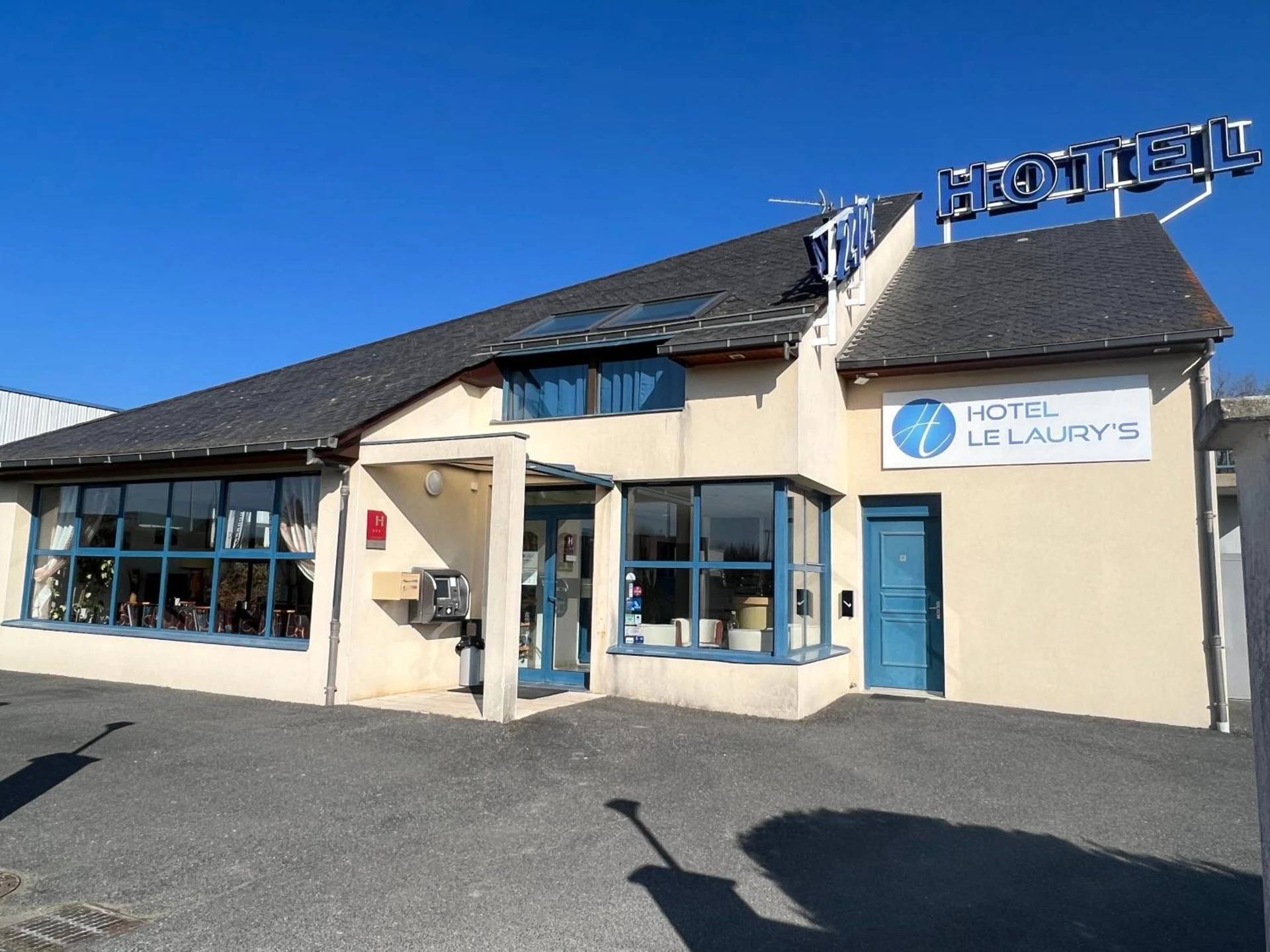 Organiser un séminaire d'entreprise : Hôtel Le Laury's à onet-le-chateau