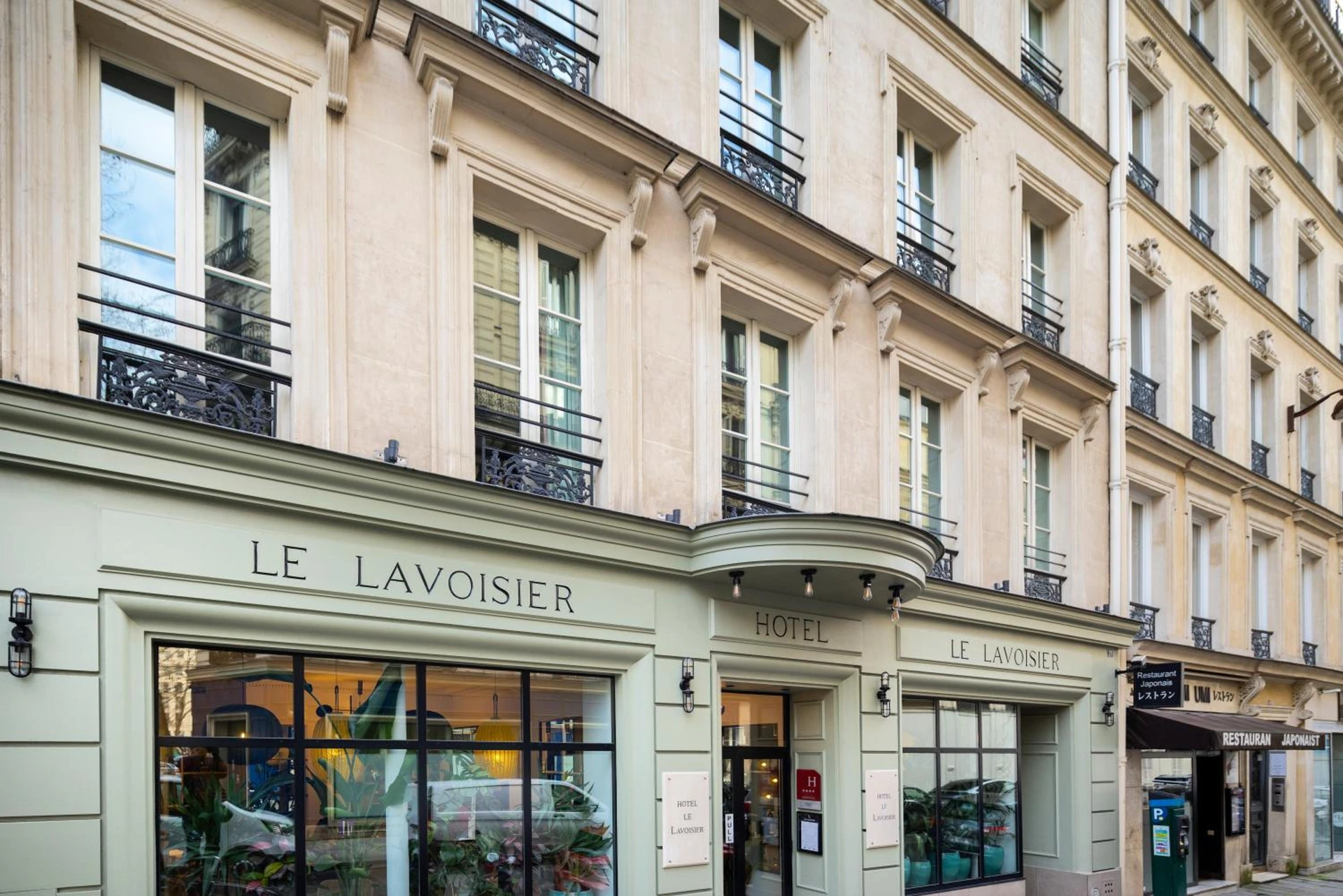 Ambiance de travail pour séminaire d'entreprise à Hôtel Le Lavoisier & Spa - Paris