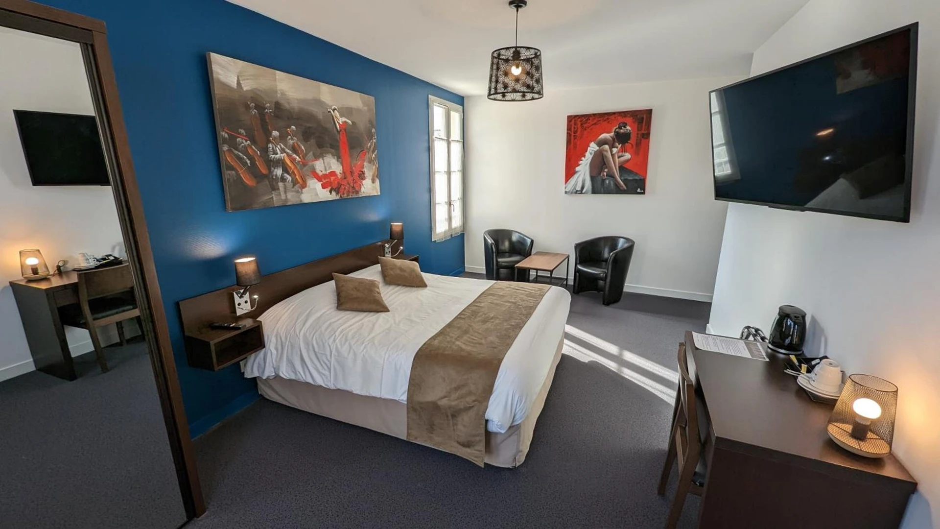 Chambre disponible pour un séminaire d'entreprise à Hôtel Restaurant Le Lion d'Or - Gémozac
