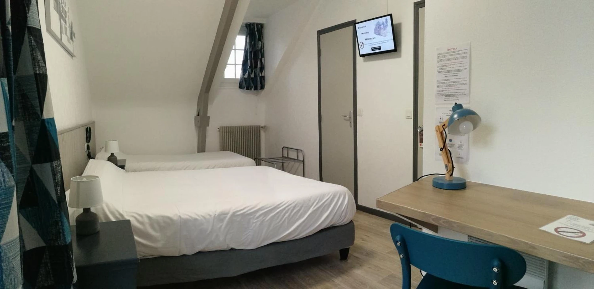 Magnifique chambre pour un séminaire d'entreprise à Contact Hôtel - Hôtel Le Lion d'Or Lamballe - Lamballe