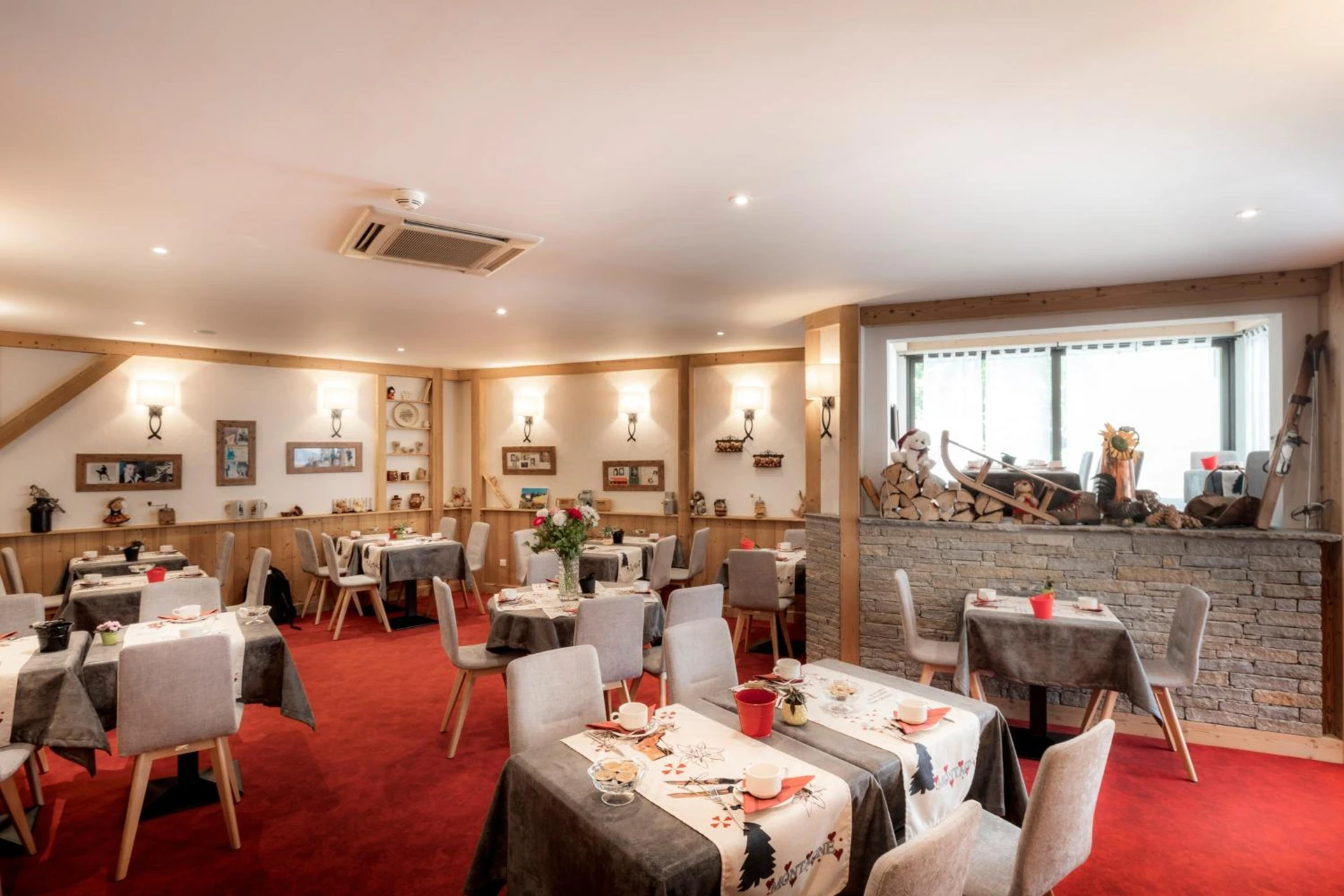 Lieu convivial pour un séminaire d'entreprise à Hotel Le Littoral - Évian-les-Bains - En savoir plus 