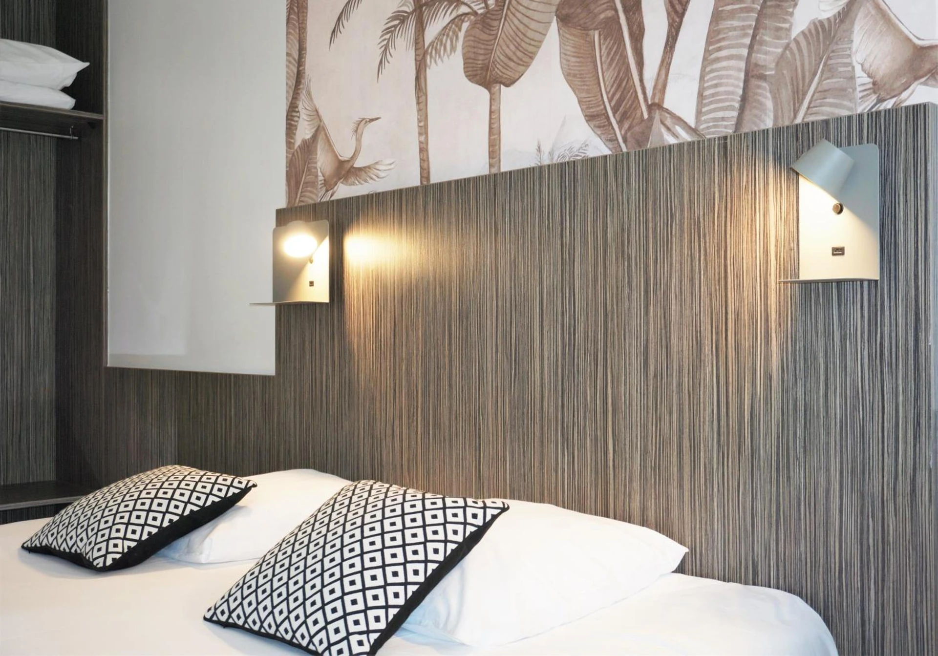 Chambre disponible pour un séminaire d'entreprise à The Originals City, Hôtel Le Lodge, Bayonne Nord - Ondres
