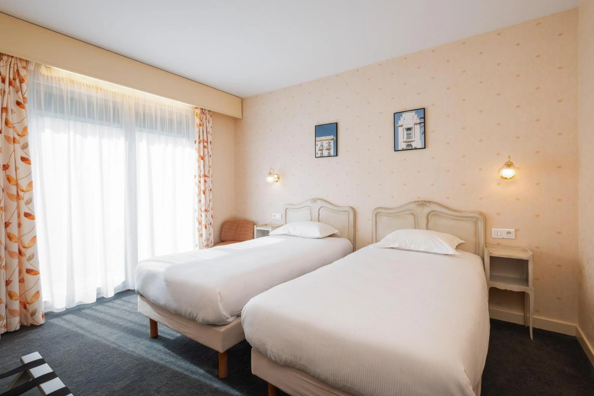 Chambre disponible pour un séminaire d'entreprise à Cit'Hotel Logis De Brou - Bourg-en-Bresse