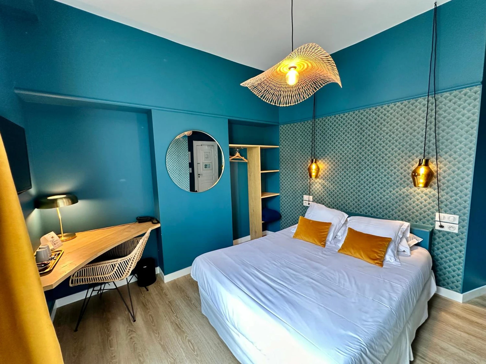 Magnifique chambre pour un séminaire d'entreprise à The Originals Boutique, Hôtel Le Londres, Saumur - Saumur
