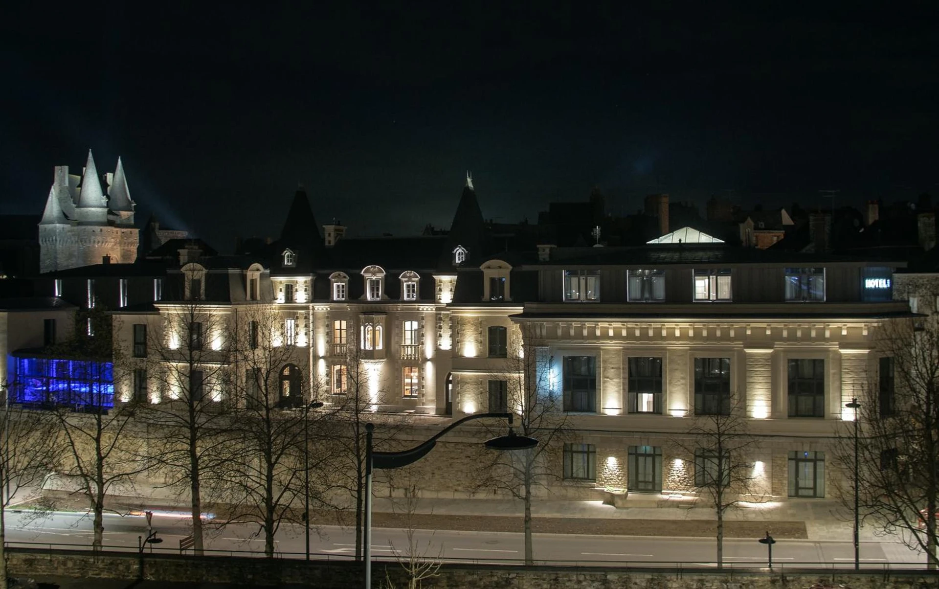 Organiser un séminaire d'entreprise : Le Magic Hôtel & Spa à vitre