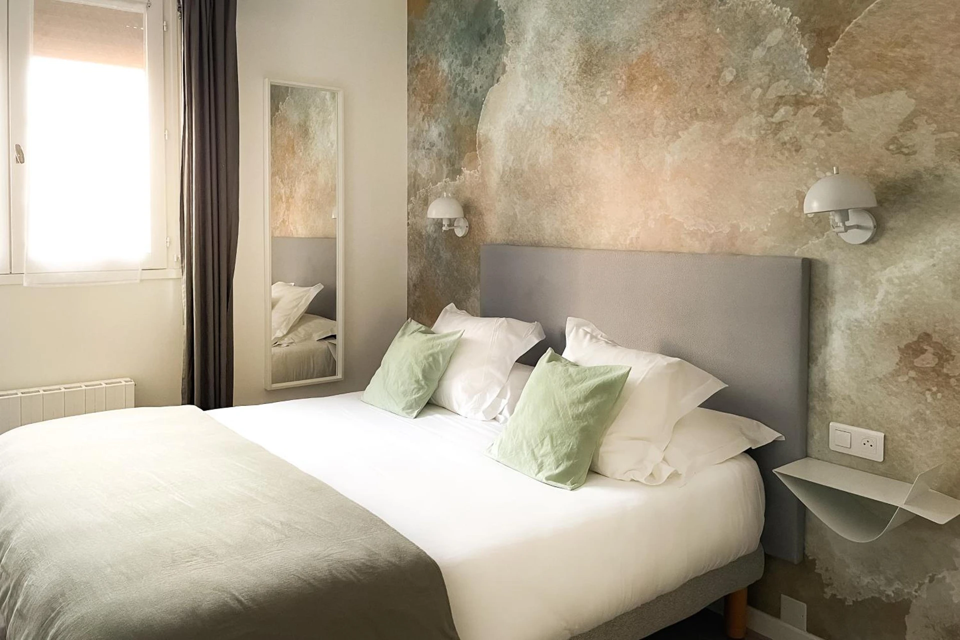 Chambre à Hotel Le Magnan - Organiser un séminaire d'entreprise à Avignon