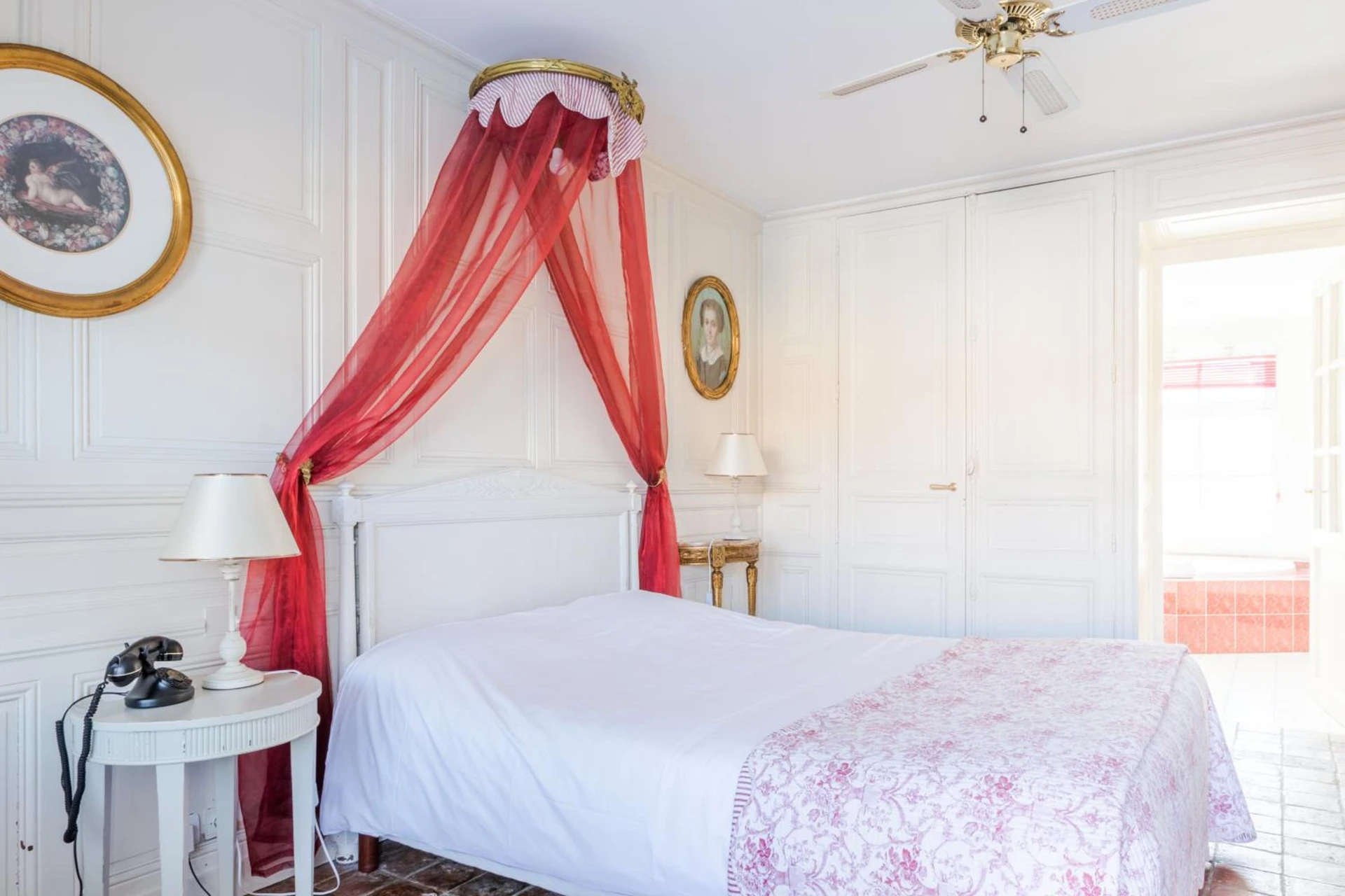 Chambre disponible pour un séminaire d'entreprise à Le Manoir de l'antiquité - Challans