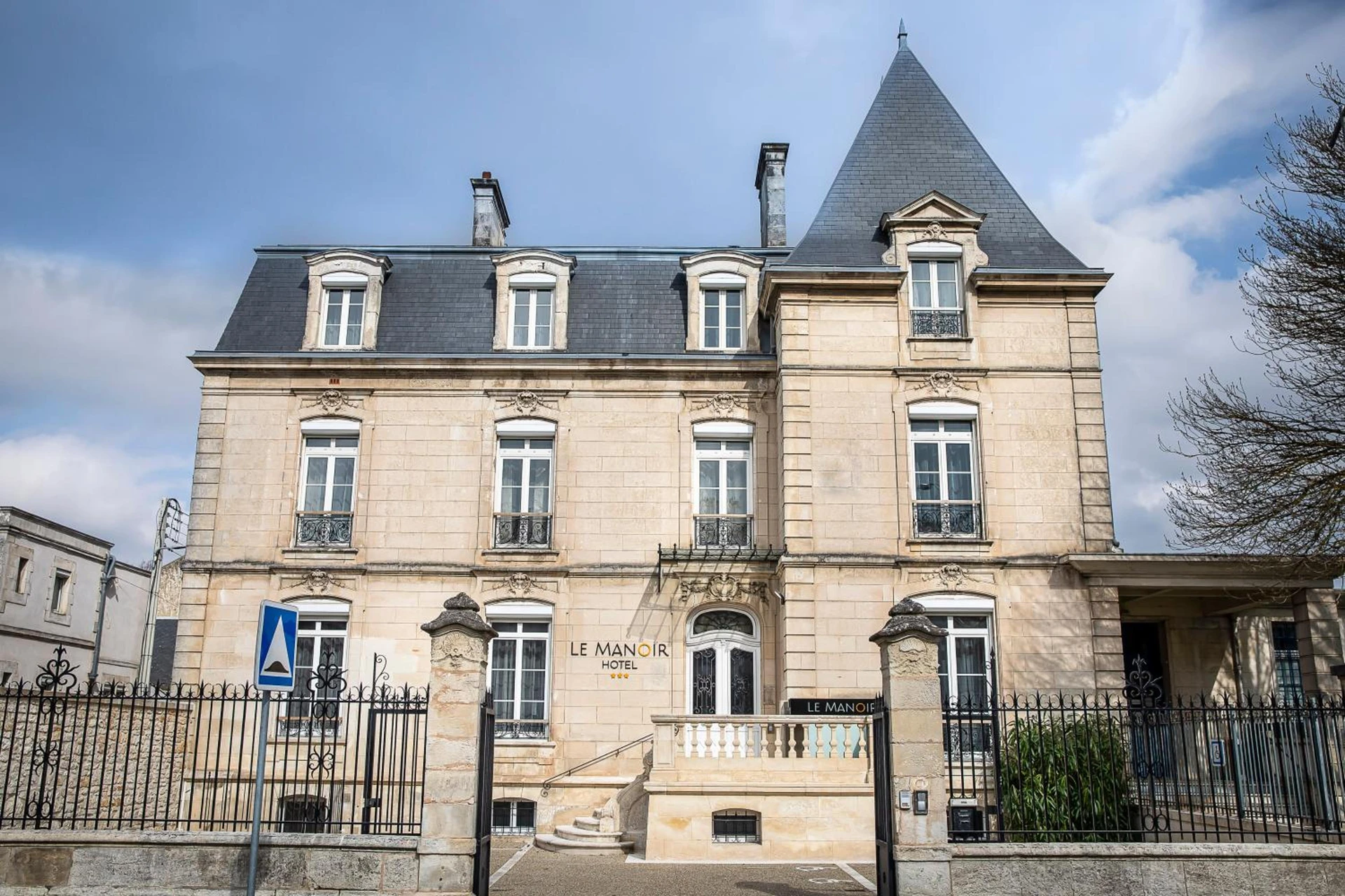 Salle de séminaire à Le Manoir Hôtel - Organiser un événement professionnel à La Rochelle