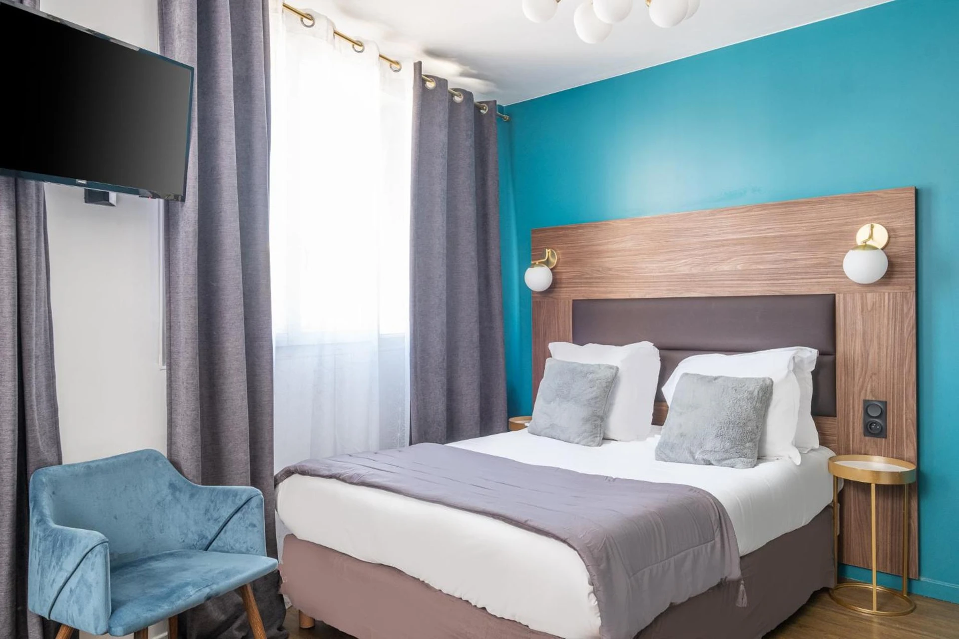 Chambre à The Originals Boutique, Hôtel Le Marignan,Le Havre Centre Gare - Organiser un séminaire d'entreprise à Le Havre