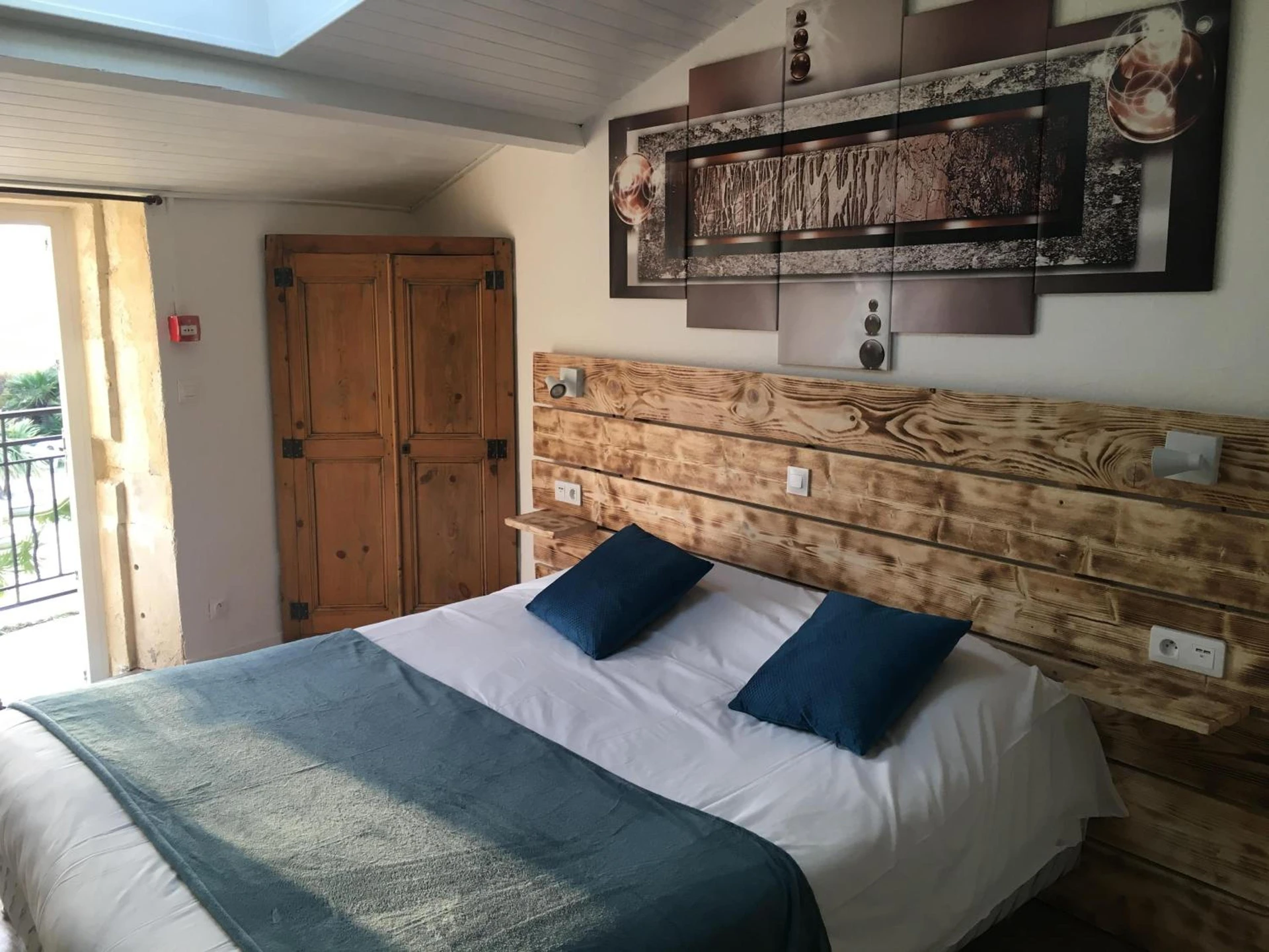 Chambre disponible pour un séminaire d'entreprise à Le Mas de Valaurie - Valaurie