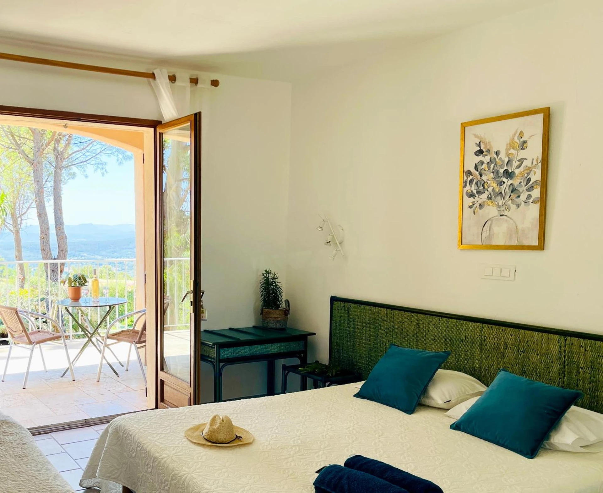 Magnifique chambre pour un séminaire d'entreprise à Le Mas des Collines - Tourtour