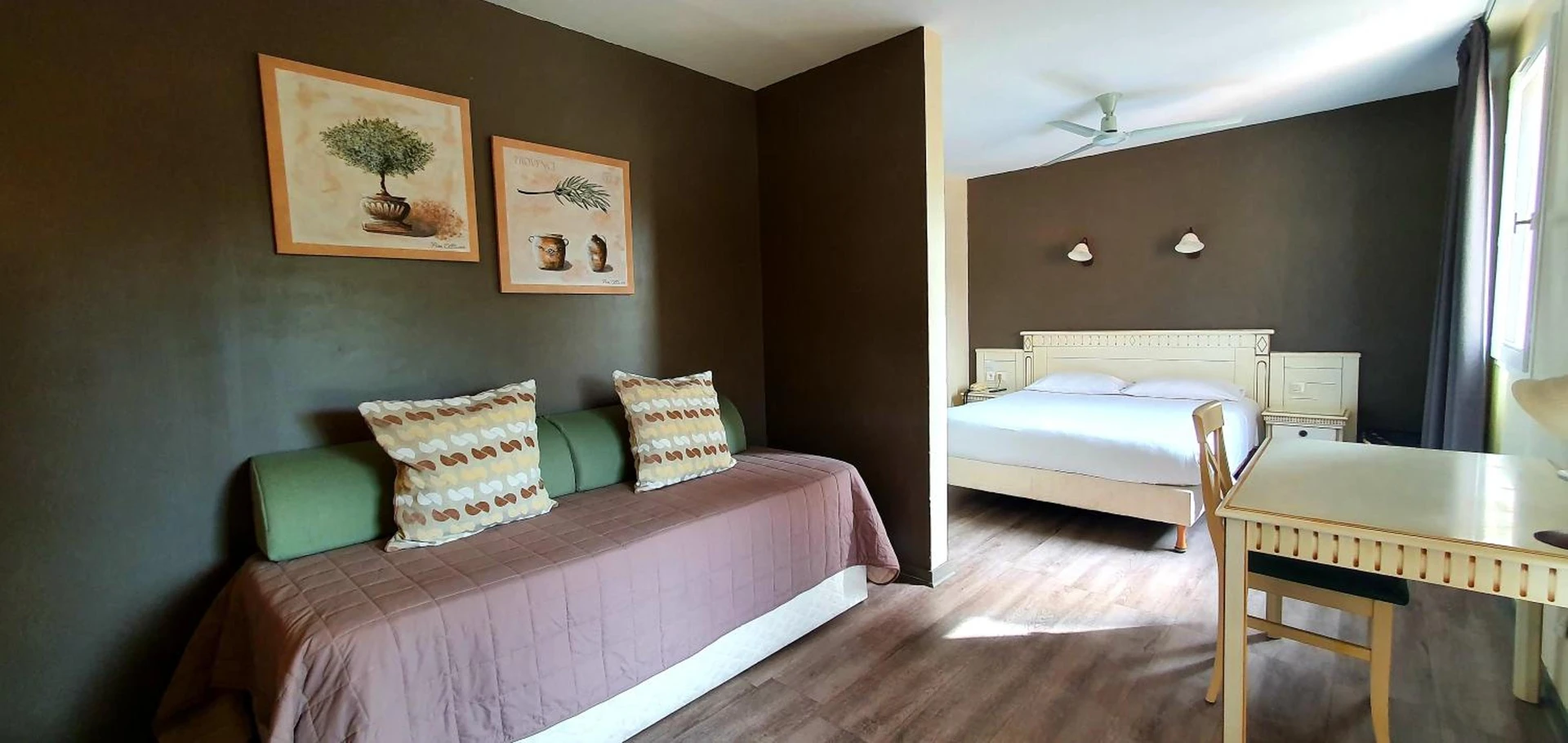 Chambre disponible pour un séminaire d'entreprise à Le Mas Du Colombier - Cadenet