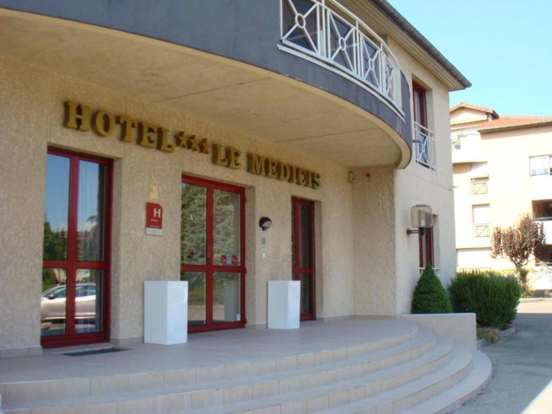Organiser un séminaire d'entreprise : Le Médicis à roussillon