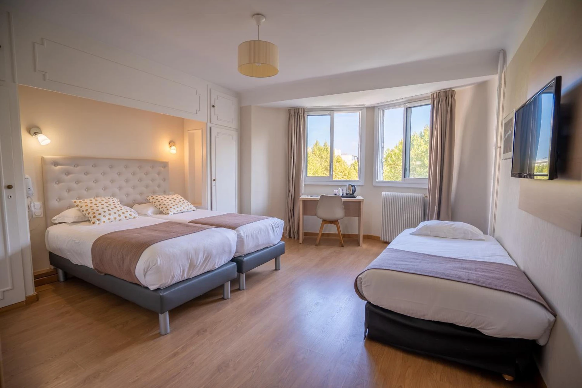Chambre à Hôtel Mondial - Organiser un séminaire d'entreprise à Perpignan