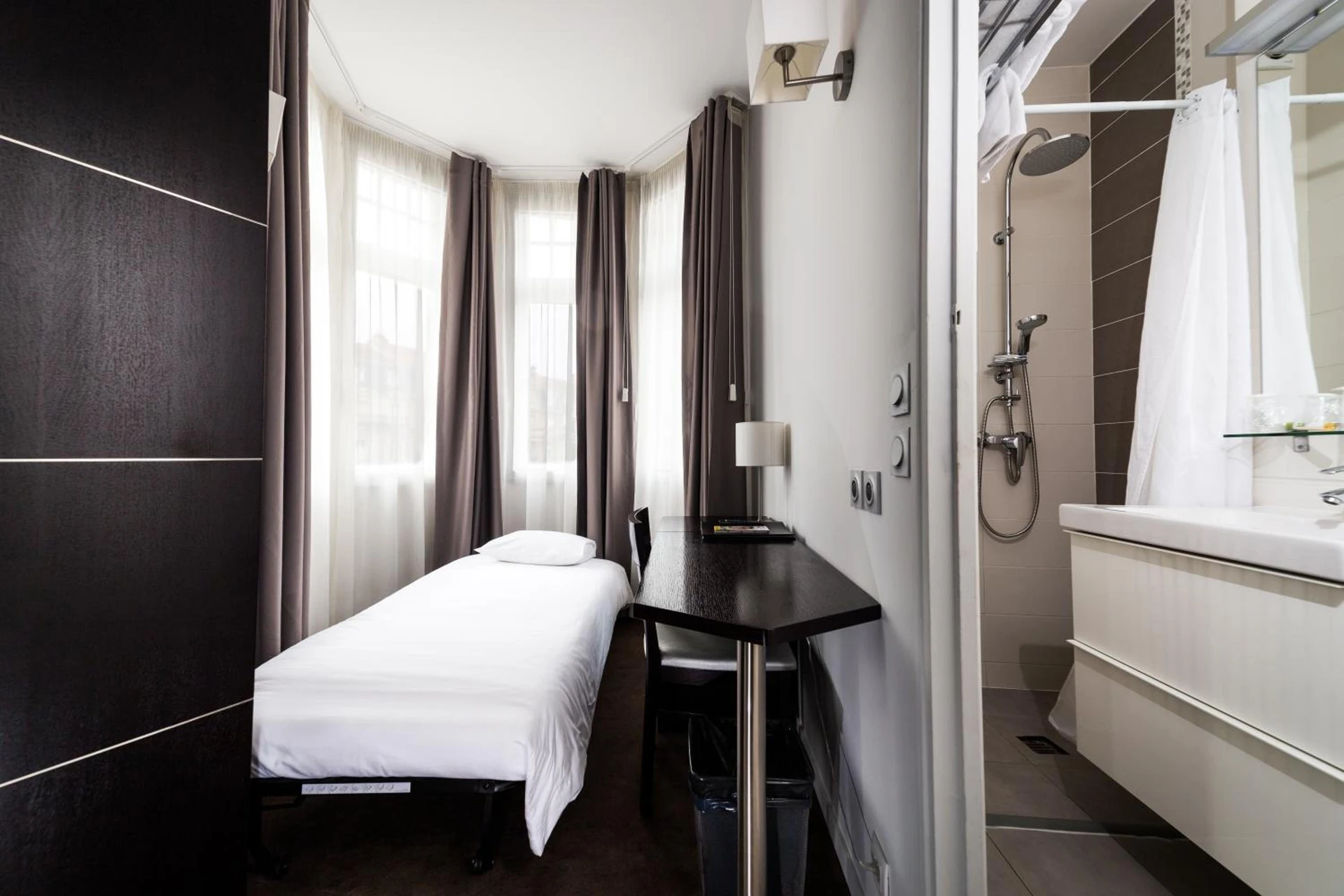 Chambre disponible pour un séminaire d'entreprise à Hôtel Le Mondon Metz - Metz
