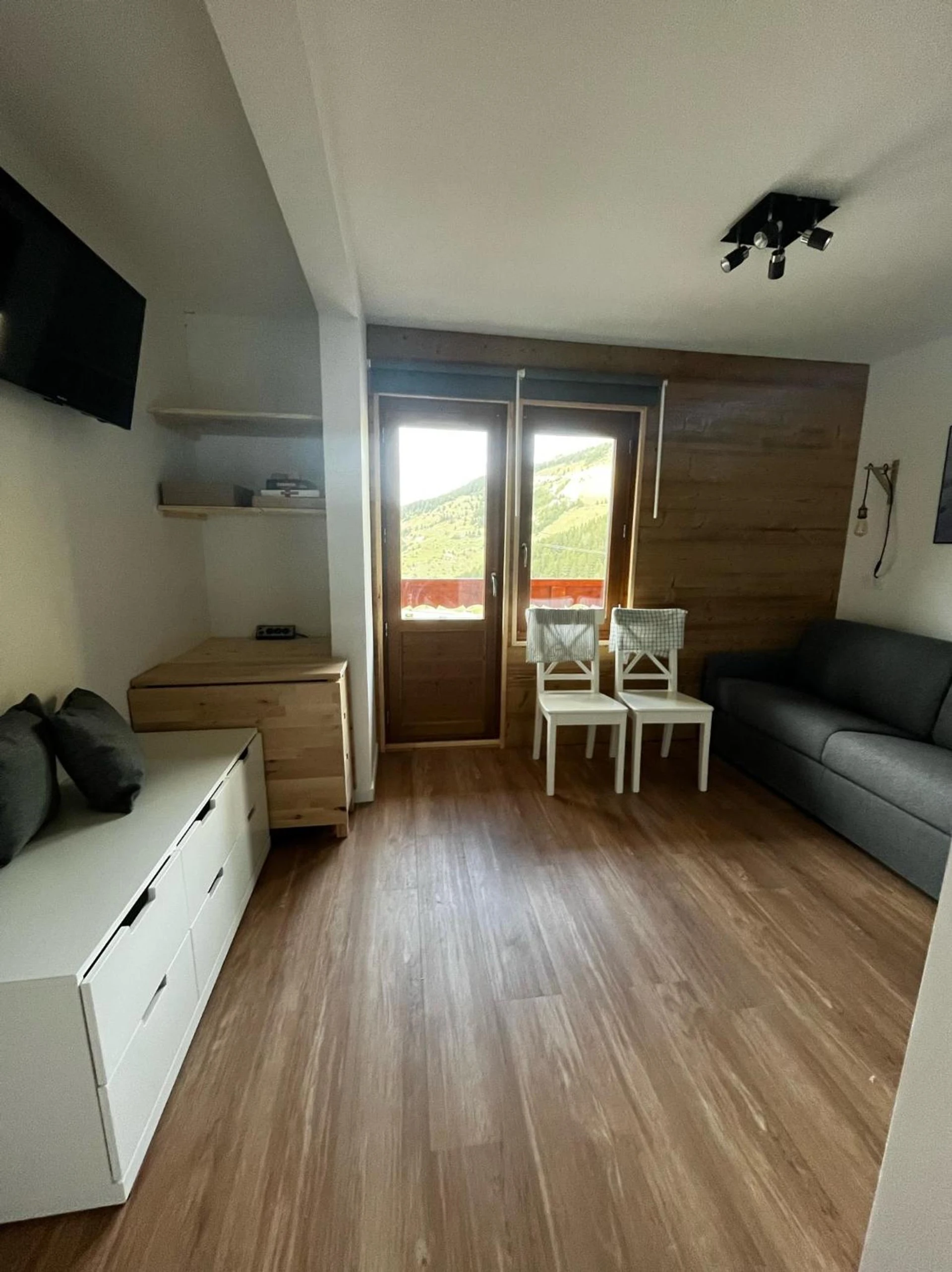 Organiser un séminaire d'entreprise : Mont Vallon Lodge- Méribel Mottaret, Skis aux pieds, proche du centre et tout confort, Parking gratuit et Linge fourni à les-meribel-mottaret