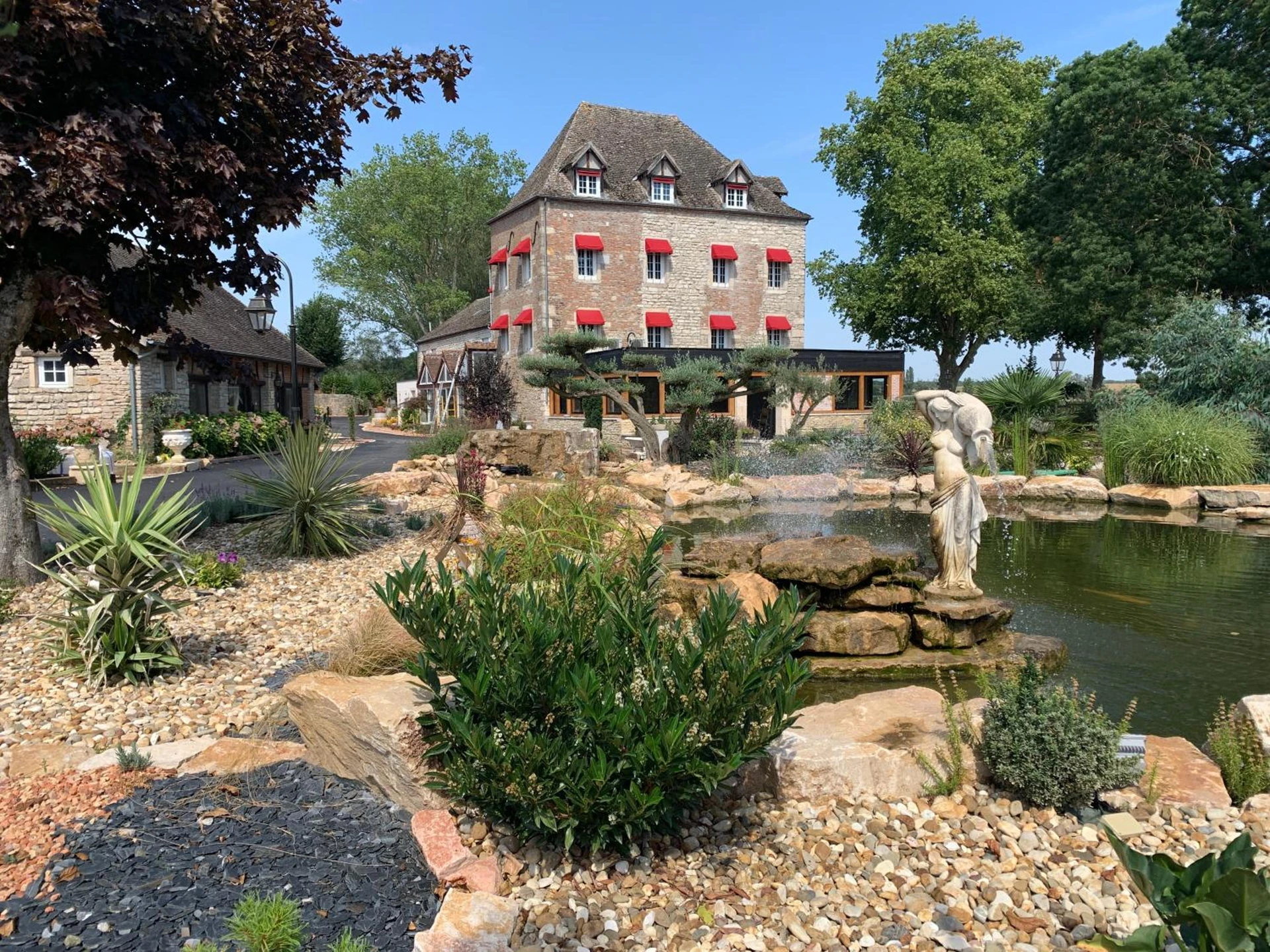 Espaces de team building à Le Moulin d'Hauterive - Organiser un séminaire d'entreprise à Saint-Gervais-en-Vallière